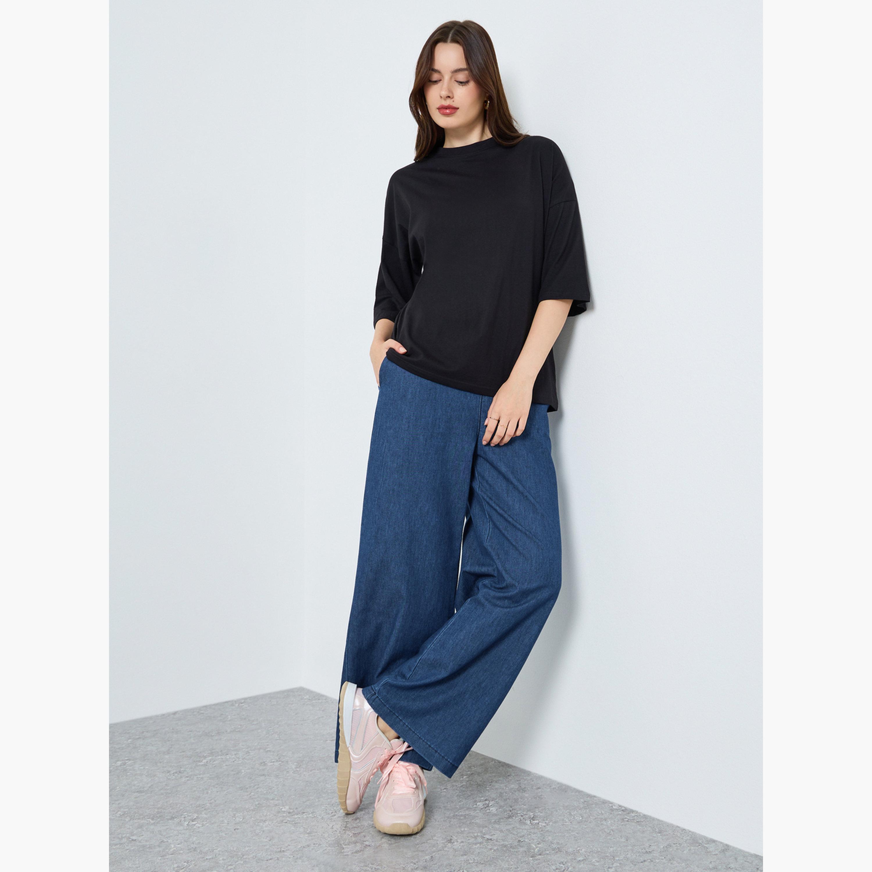 جينز بأرجل مستقيمة وقصة منسدلة-women-clothing-bottoms-jeans-image-2