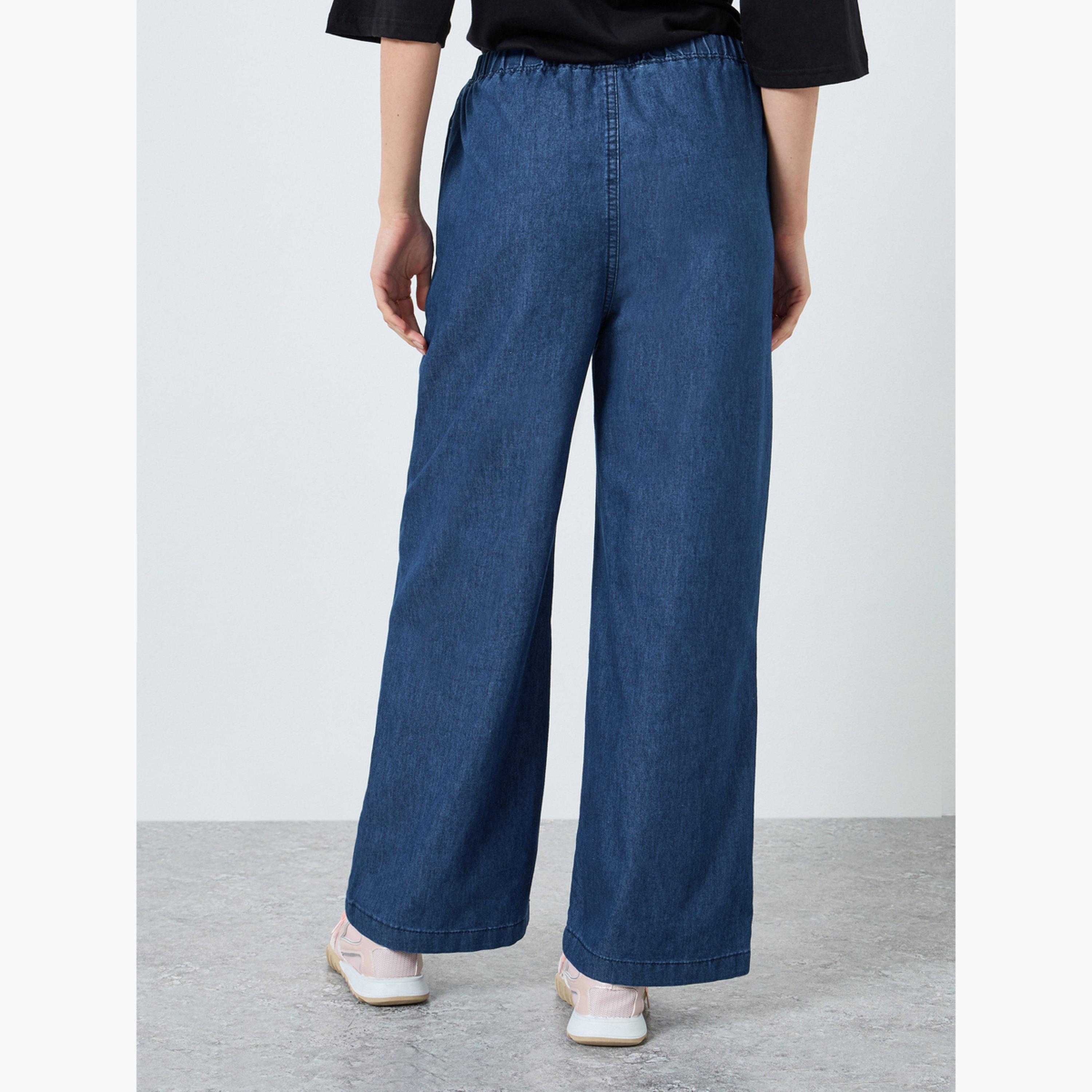 جينز بأرجل مستقيمة وقصة منسدلة-women-clothing-bottoms-jeans-image-4