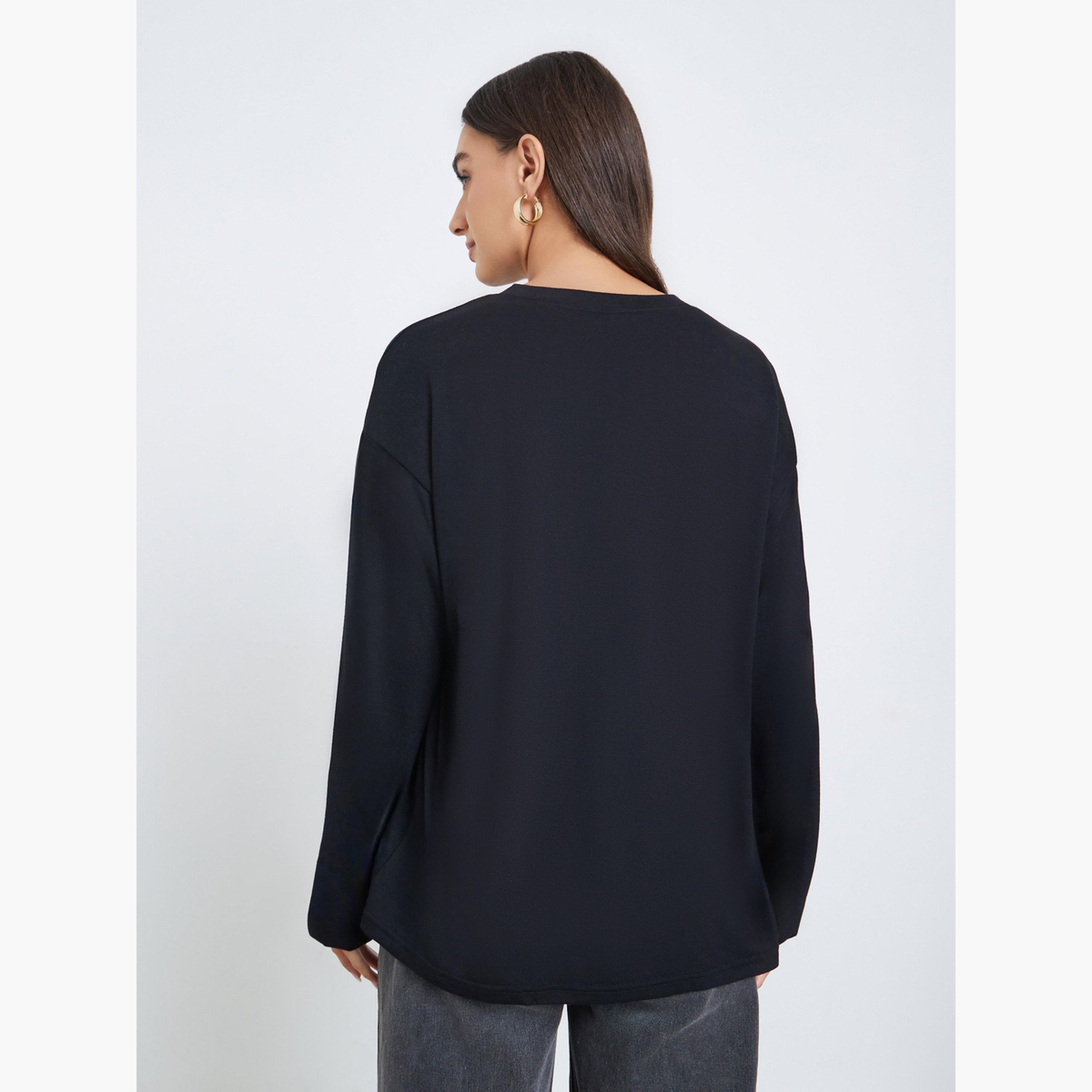 Styli Black Oversized Long Sleeve Side Slit T-Shirt-women-clothing-tshirts-image-4