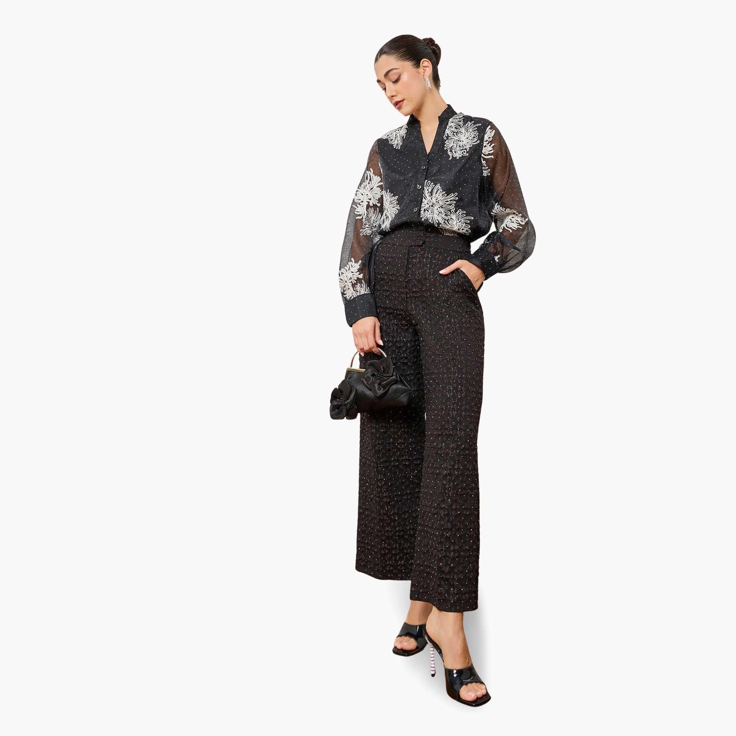 بلوزة بأزرار ومطرزة-women-clothing-shirtsandblouses-blouses-image-2