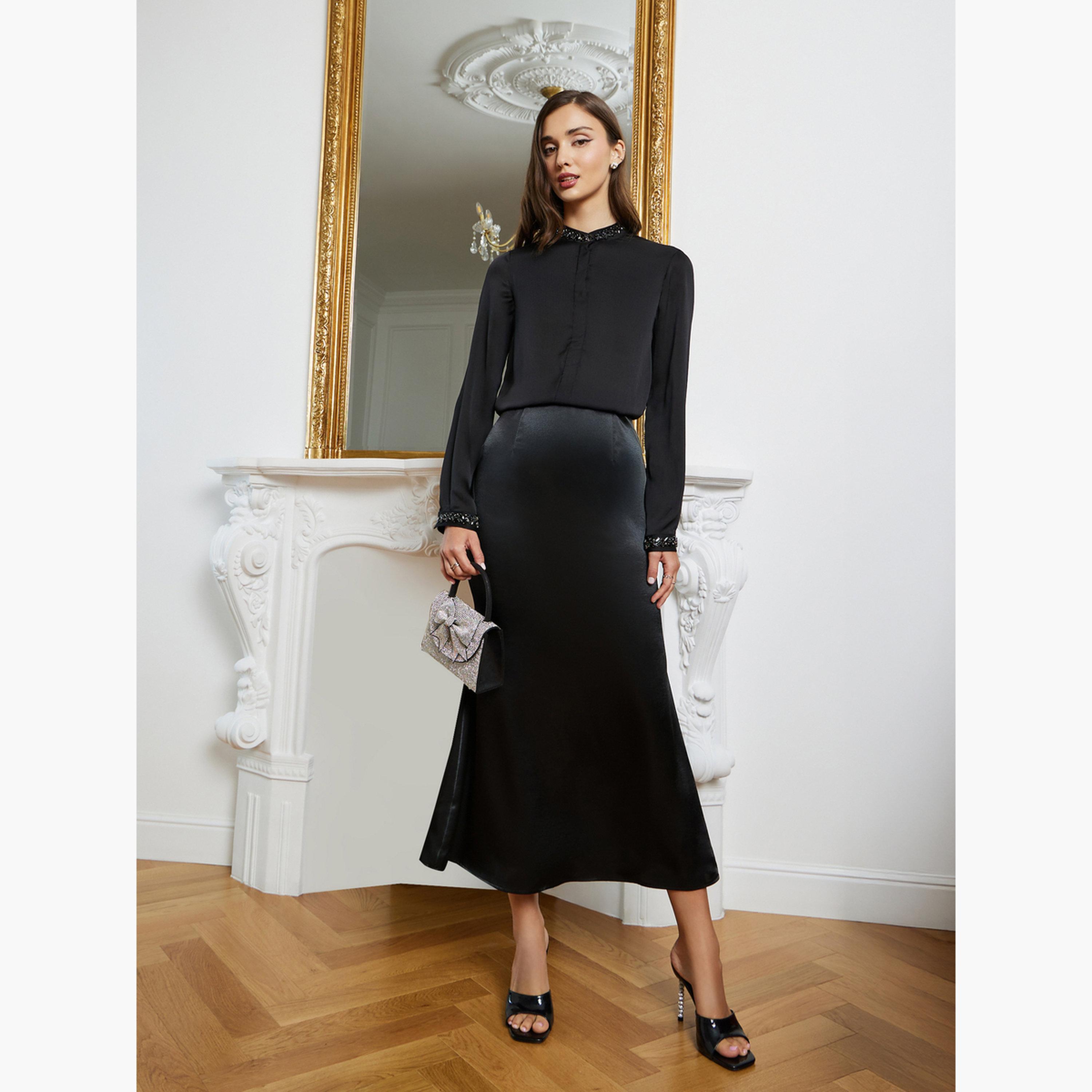 بلوزة بأكمام طويلة وتفاصيل مزينة-women-clothing-shirtsandblouses-blouses-image-2