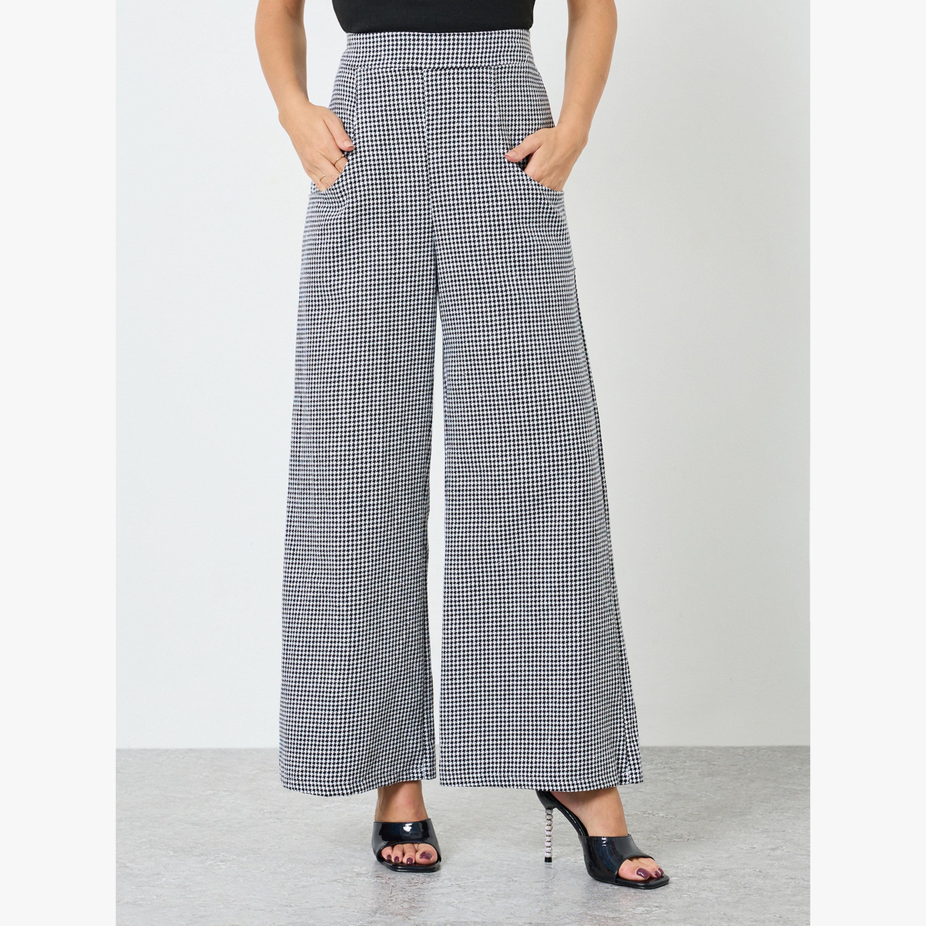 طقم بليزر كاروهات بياقة مطوية وبنطال بأرجل واسعة-women-clothing-coordsets-image-5