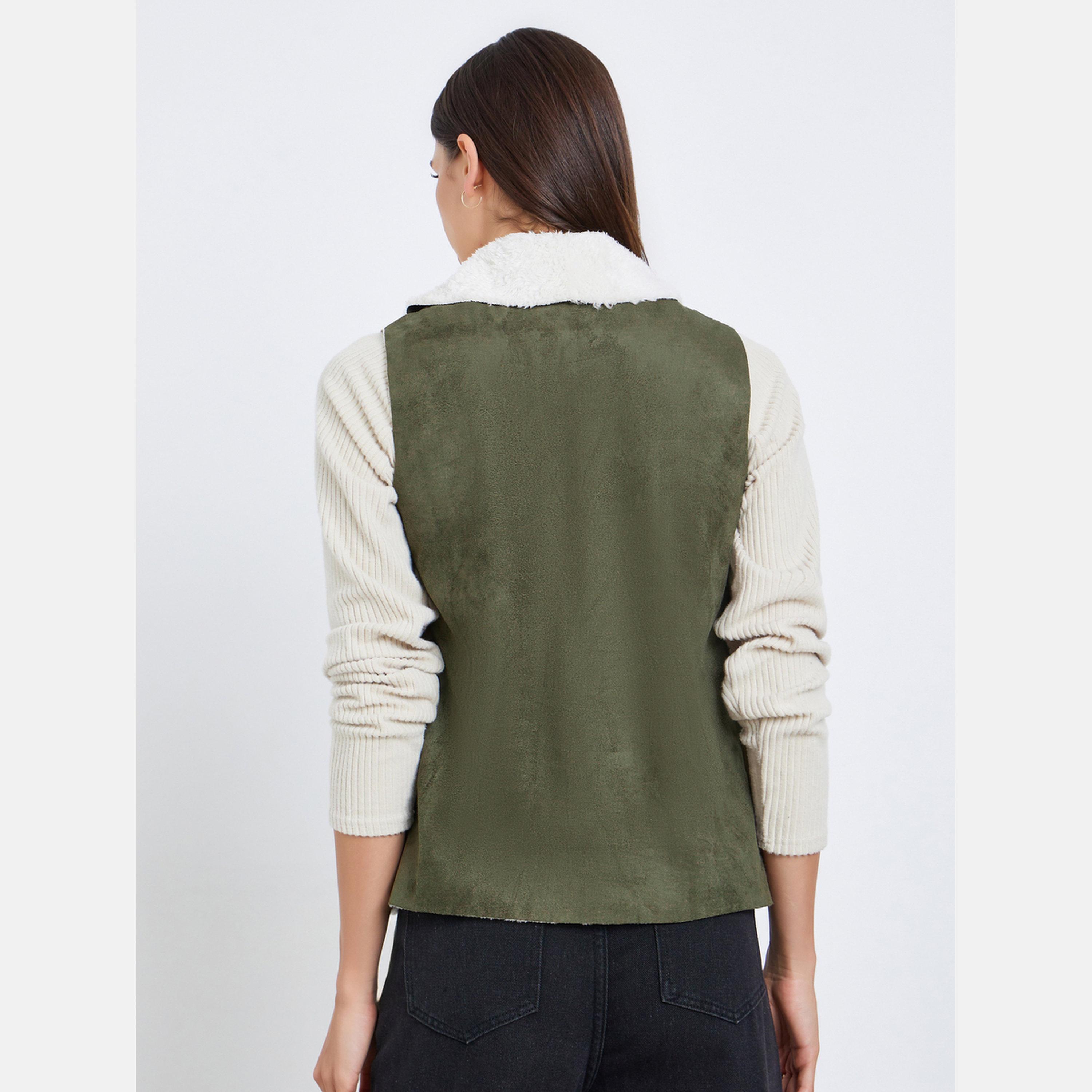 تيك تو - سترة نسائية مفتوحة من الأمام بدون أكمام وياقة شال سادة-women-winterwear-coatsandjackets-waistcoats-image-4