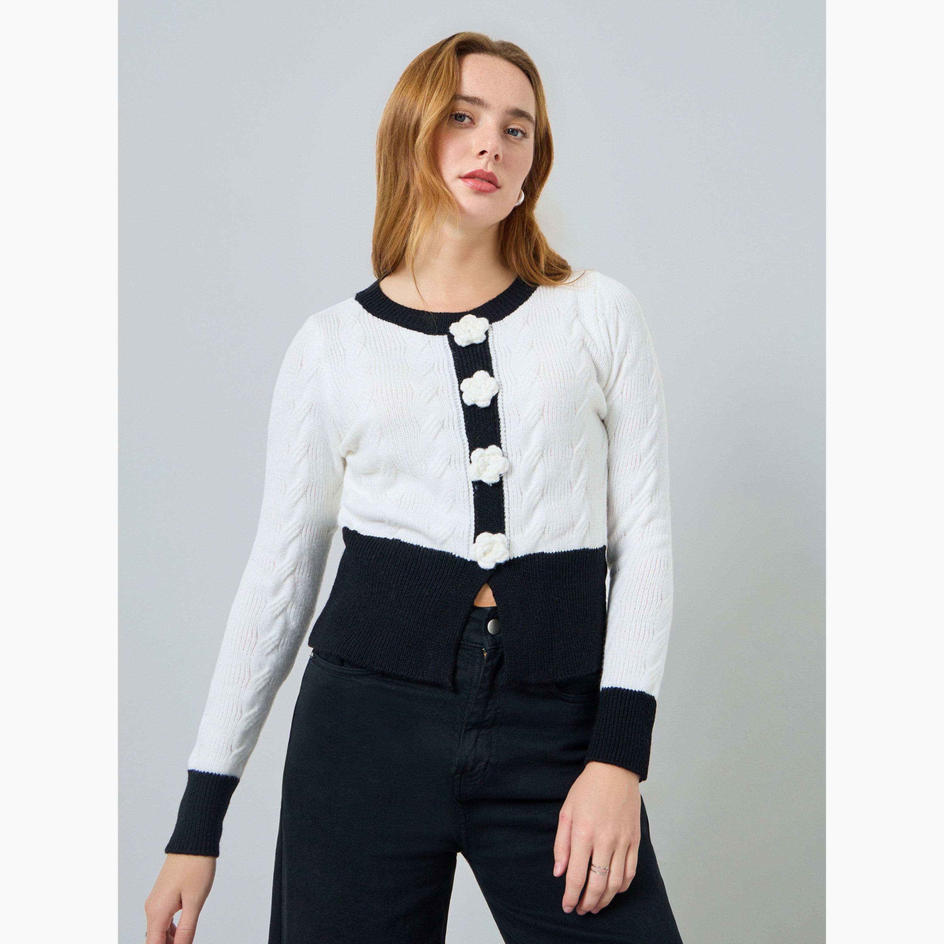 سويتر محبوك بكابل وتفاصيل زهرة أمامية-women-clothing-cardigansandjumpers-jumpers-image-5