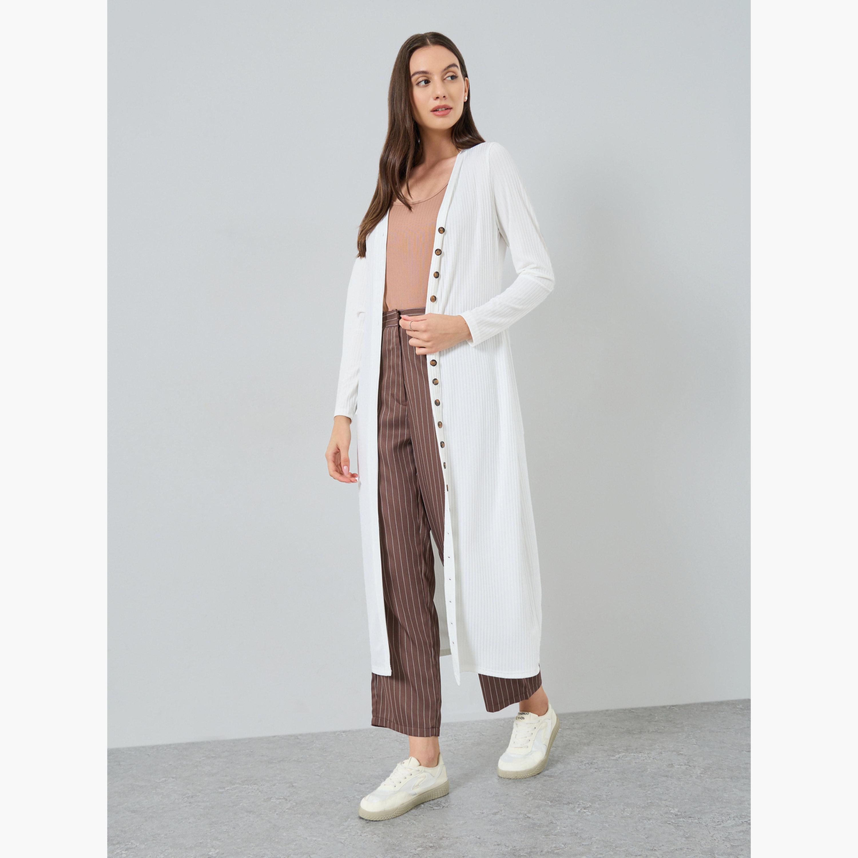 تيك تو - كارديغان نسائي أبيض محبوك رقبة حرف V وأكمام طويلة وأزرار-women-winterwear-cardigansandjumpers-cardigans-image-2