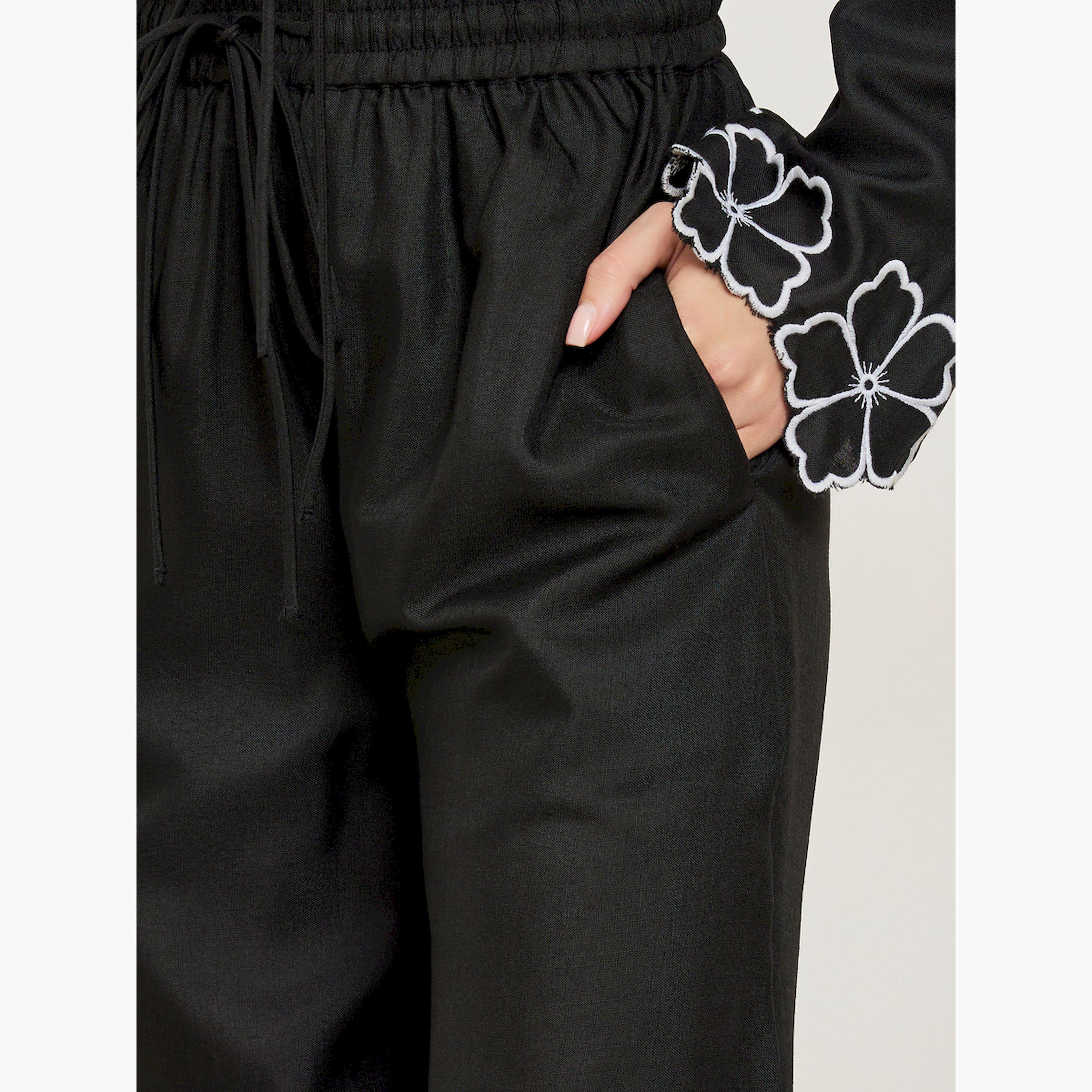بنطال مطرز بأرجل واسعة-women-clothing-bottoms-trousers-image-3