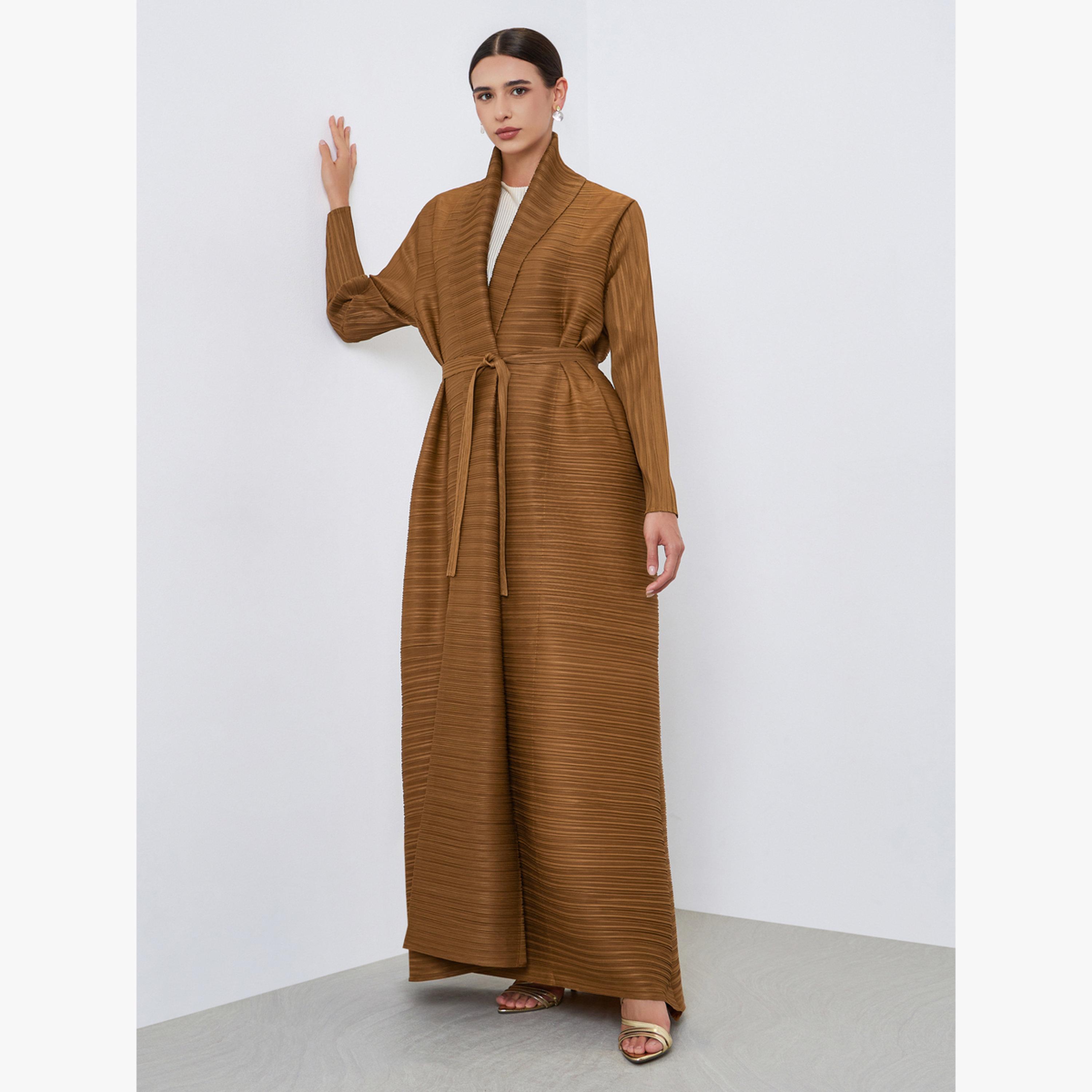 عباية سادة محبوكة بكسرات وحزام وأكمام طويلة-women-arabicclothing-abayas-image-2
