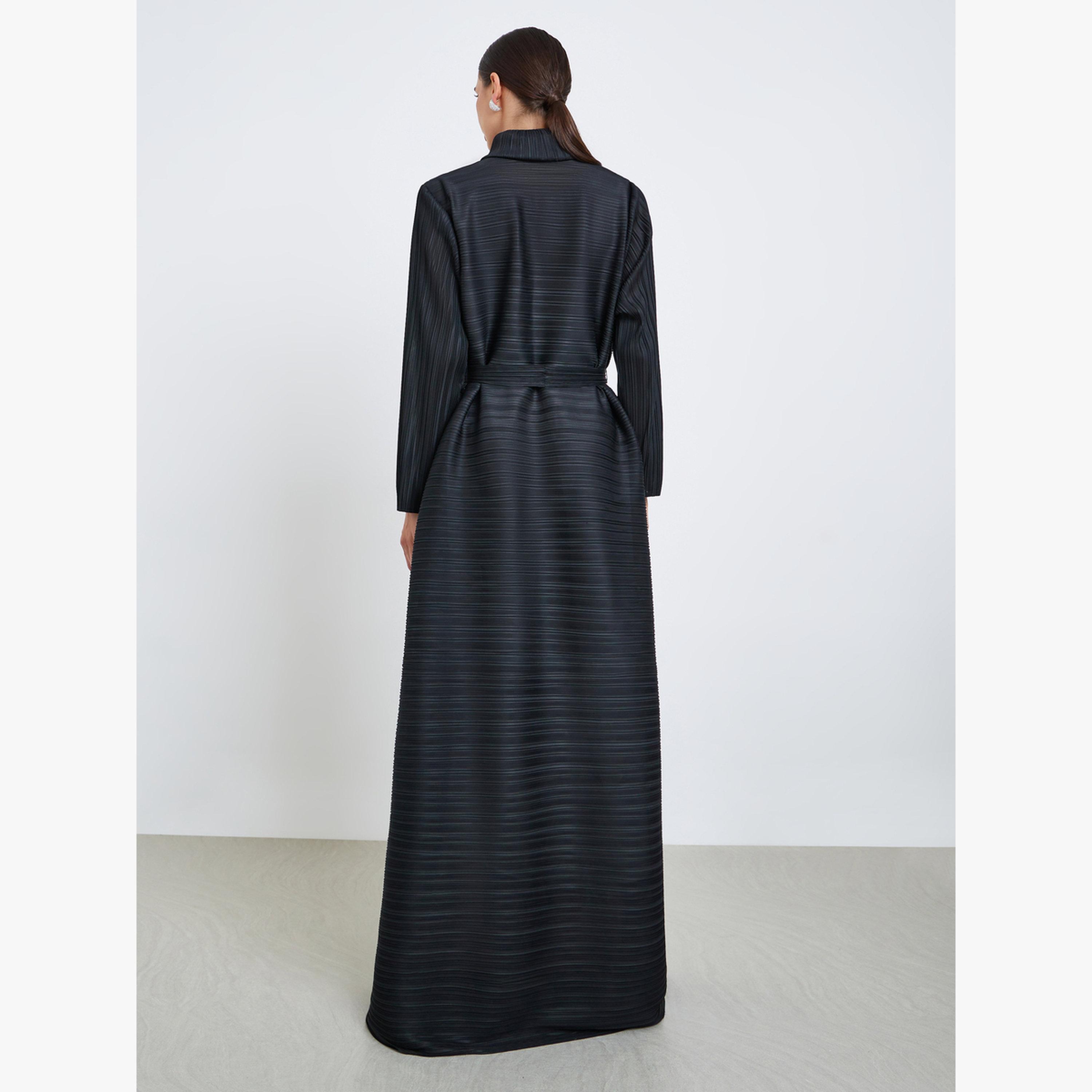 عباية سادة محبوكة بكسرات وأكمام طويلة-women-arabicclothing-abayas-image-5