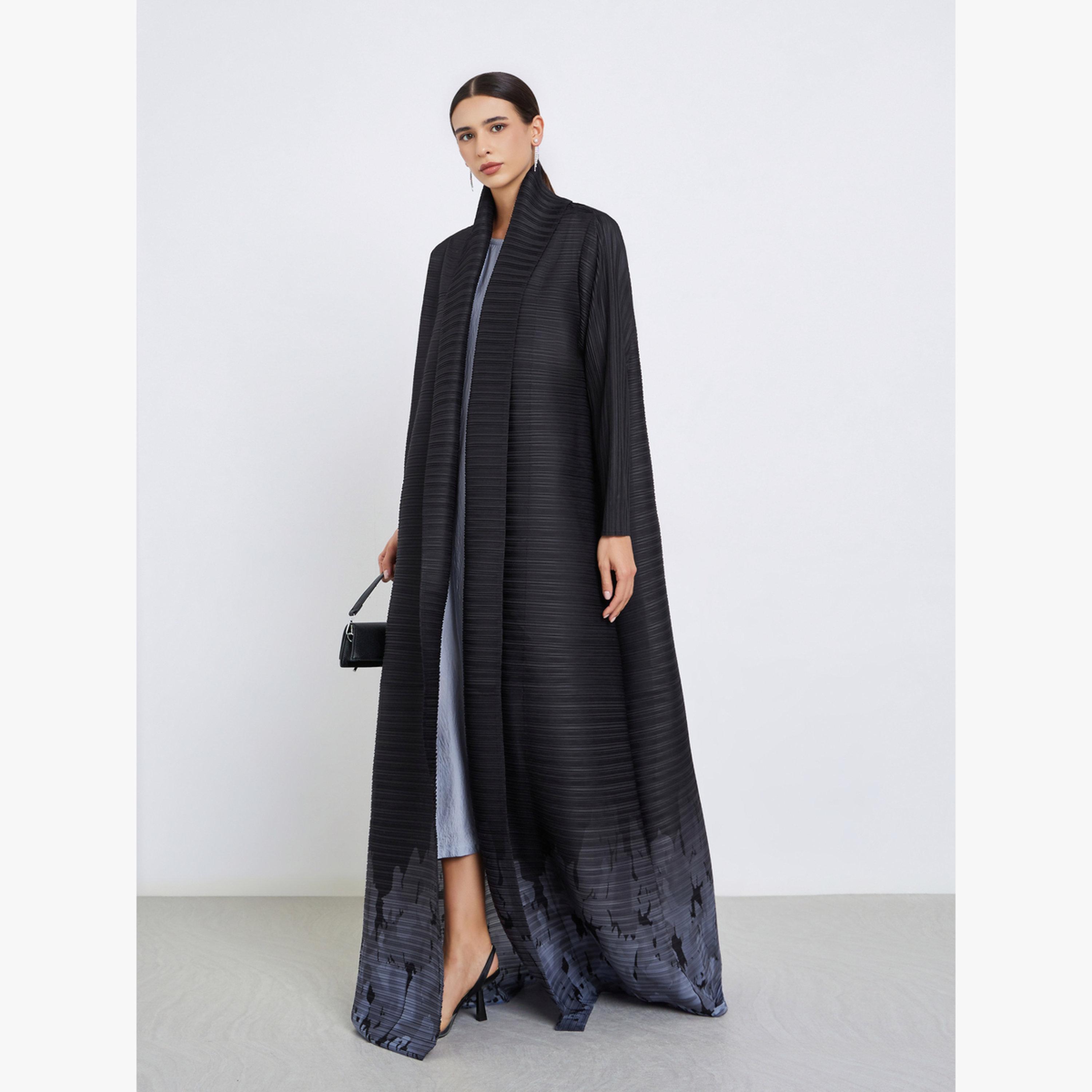 عباية محبوكة بكسرات بطبعة جرافيك وأكمام طويلة-women-arabicclothing-abayas-image-1