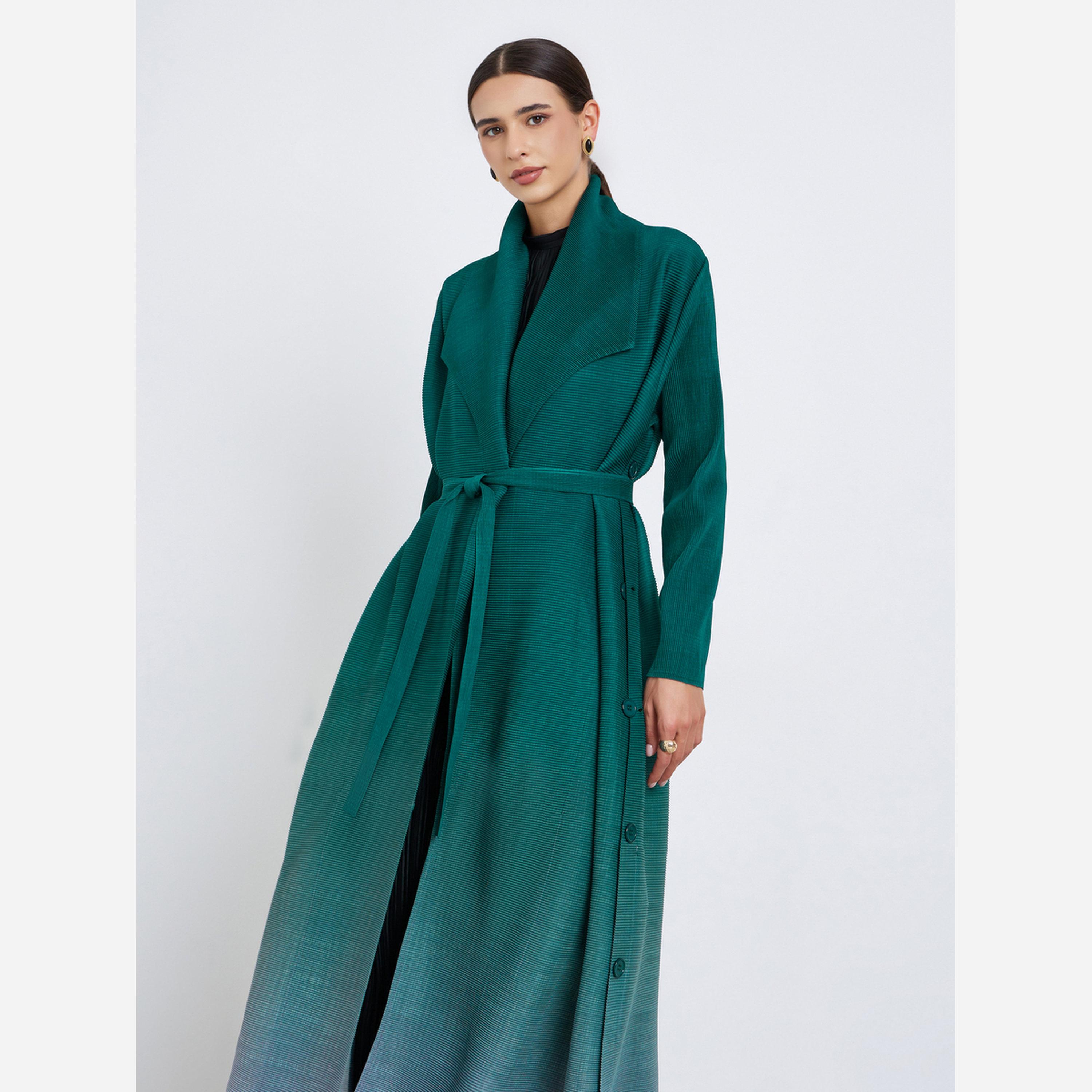 تيك تو - عباية أكمام طويلة، بأزرار جانبية وثنيات ألوان متدرجة-women-arabicclothing-abayas-image-3