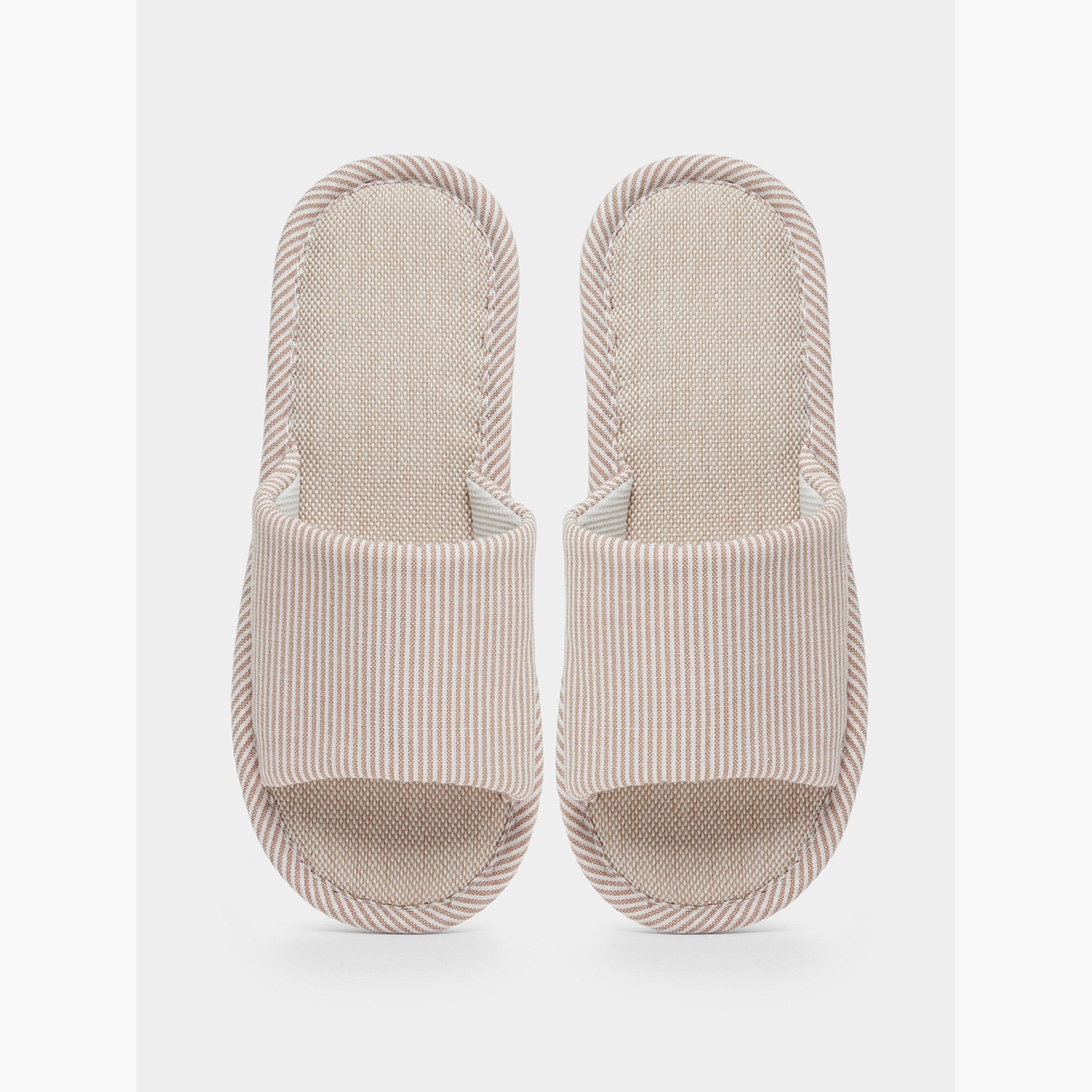 تيك تو - شبشب حمام مخطط-women-shoes-bedroomslippers-image-5