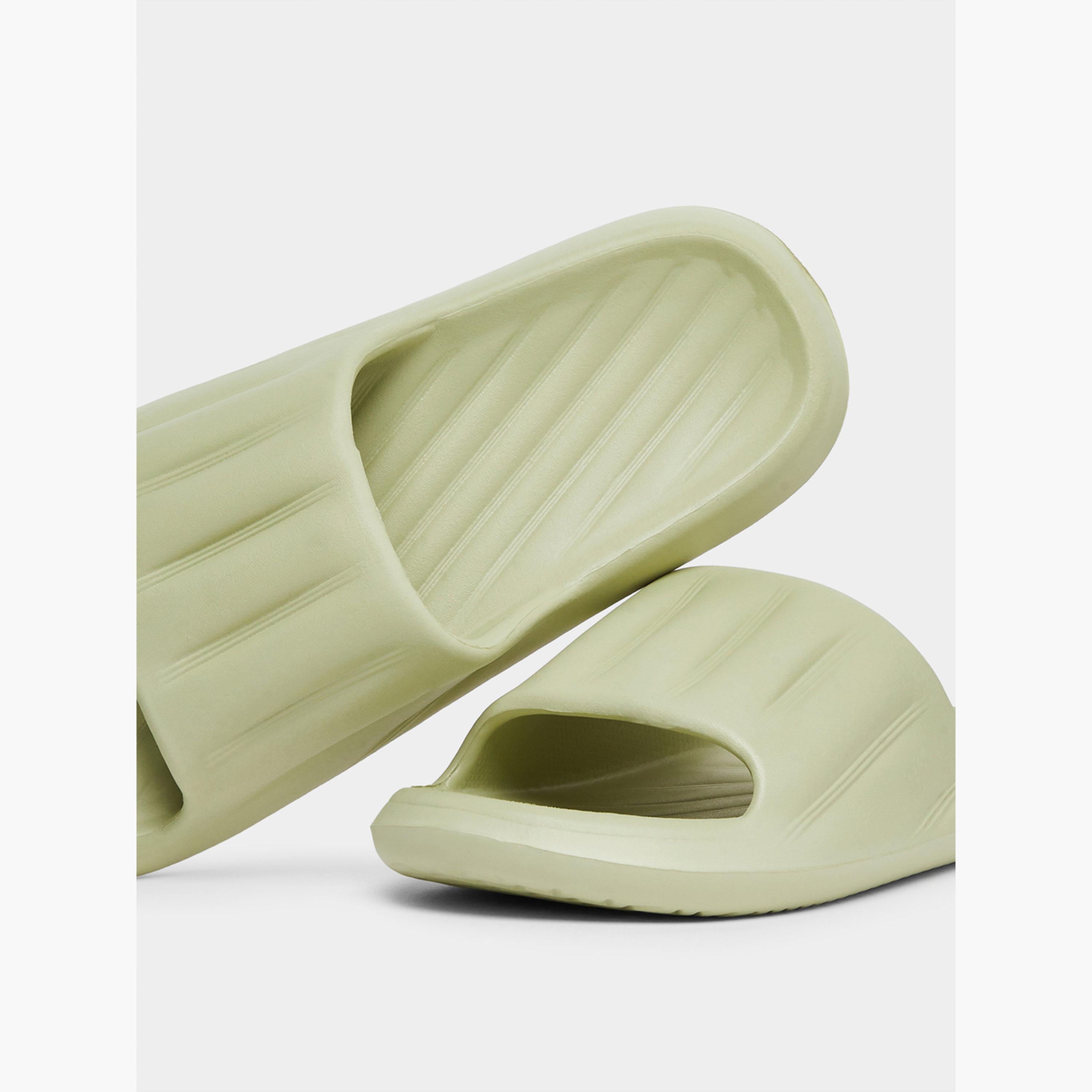 تيك تو - شبشب حمام متين مضاد للانزلاق-women-shoes-flipflopsandslides-image-4