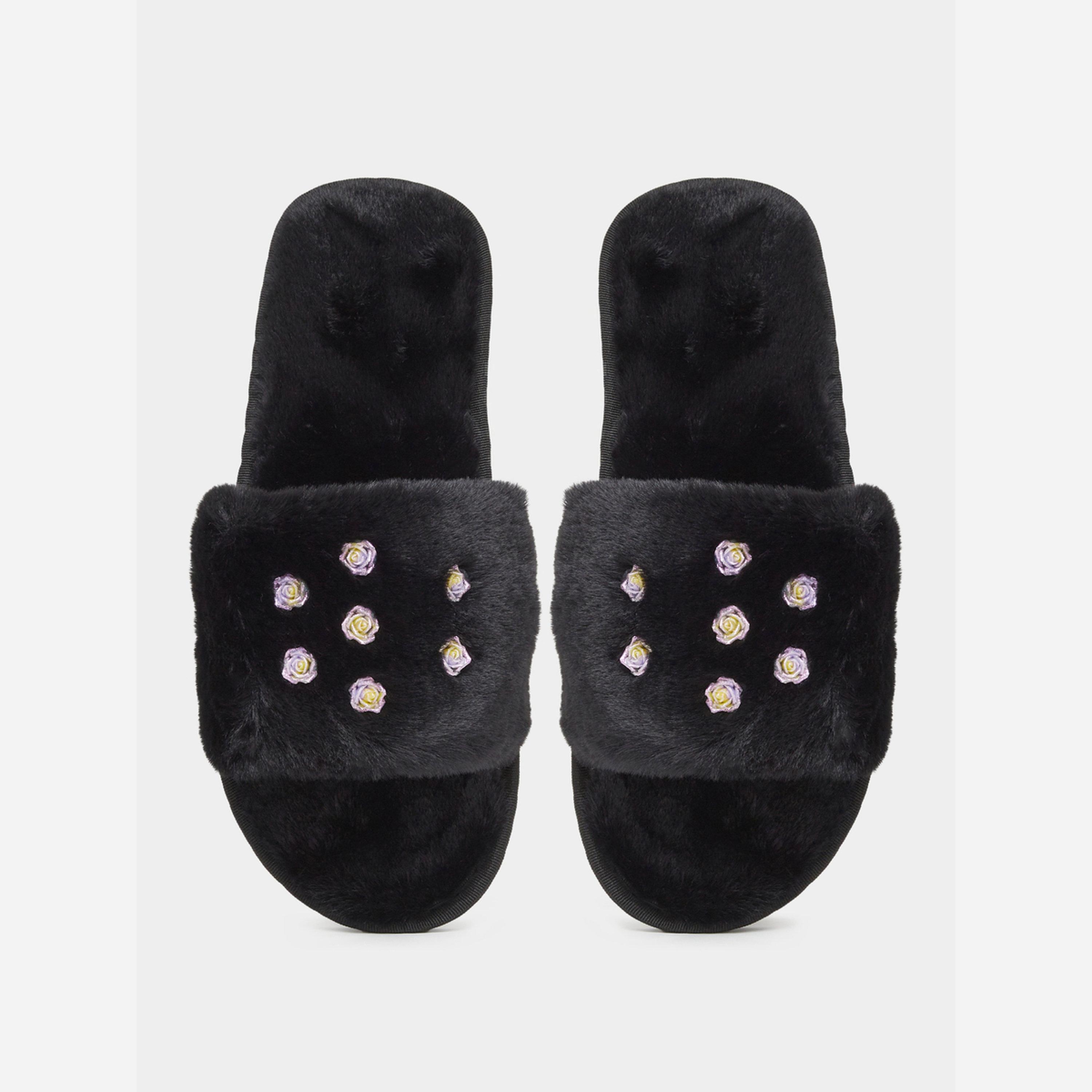 تيك تو - شبشب منزلي مخمل مزين بزهور-women-shoes-bedroomslippers-image-3
