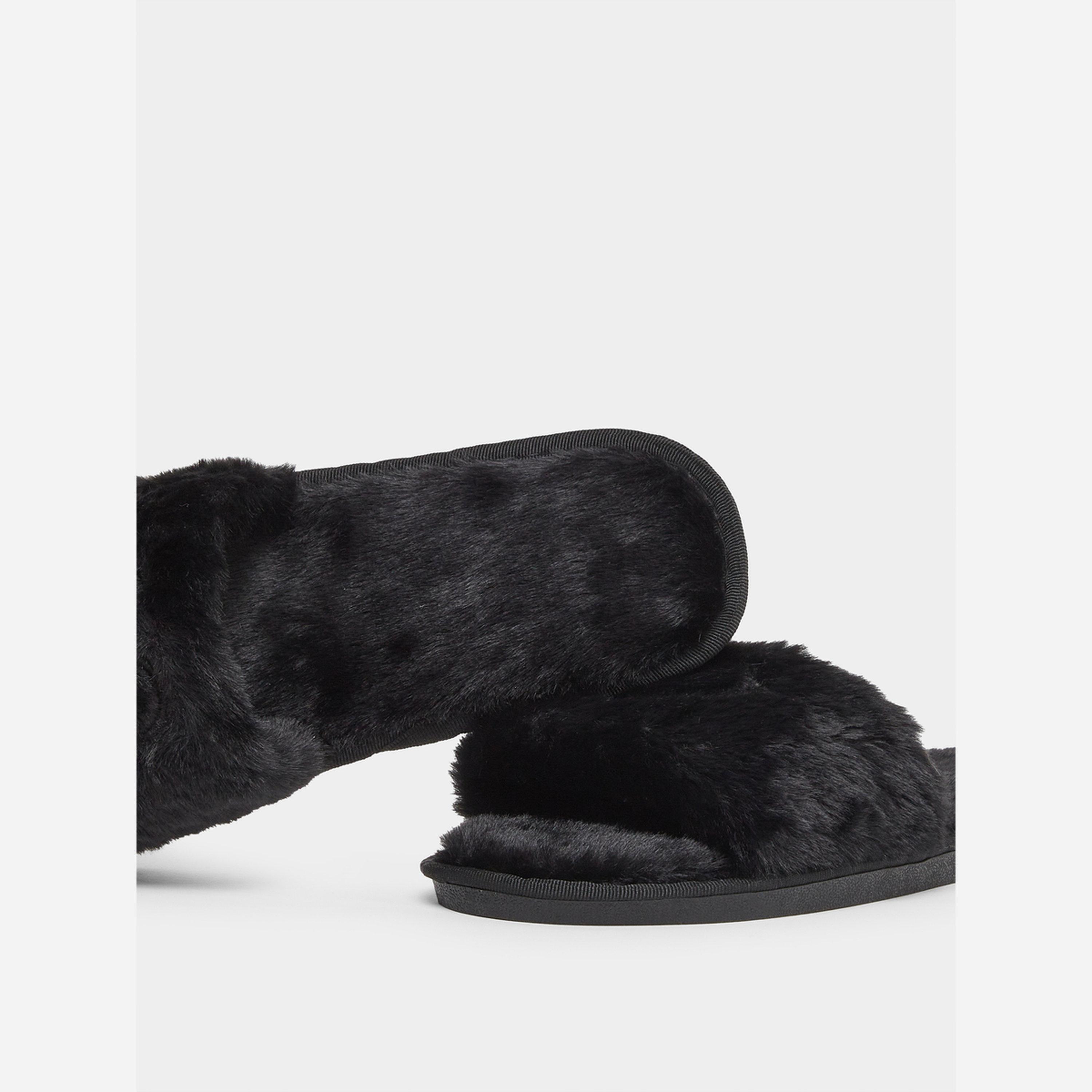 تيك تو - شبشب مخمل مزين بتفاصيل على شكل قلب-women-shoes-bedroomslippers-image-4