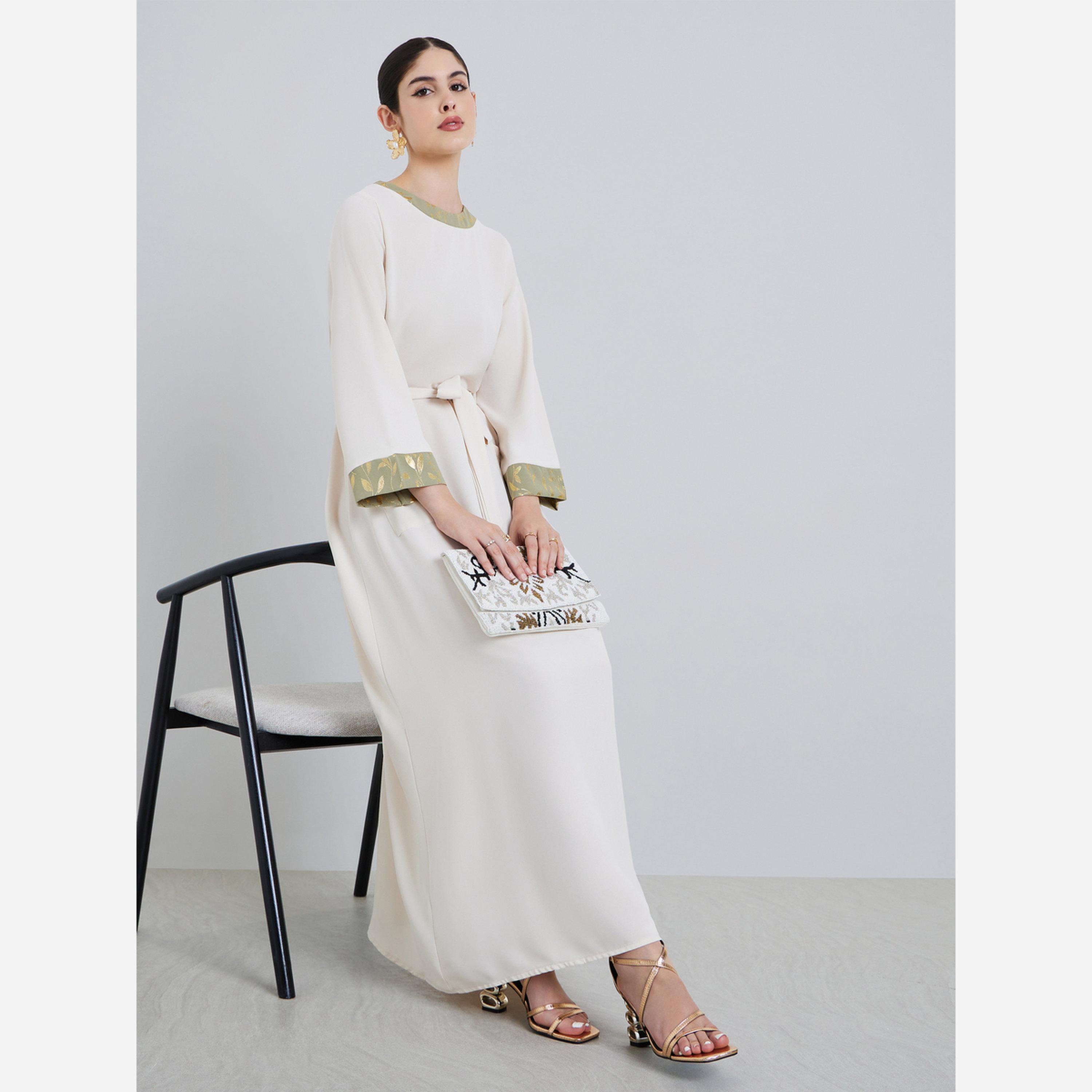 ستايلي - جلابية طبعة فويل على الرقبة والجيب وحافة الكم-women-arabicclothing-jalabiyas-image-2
