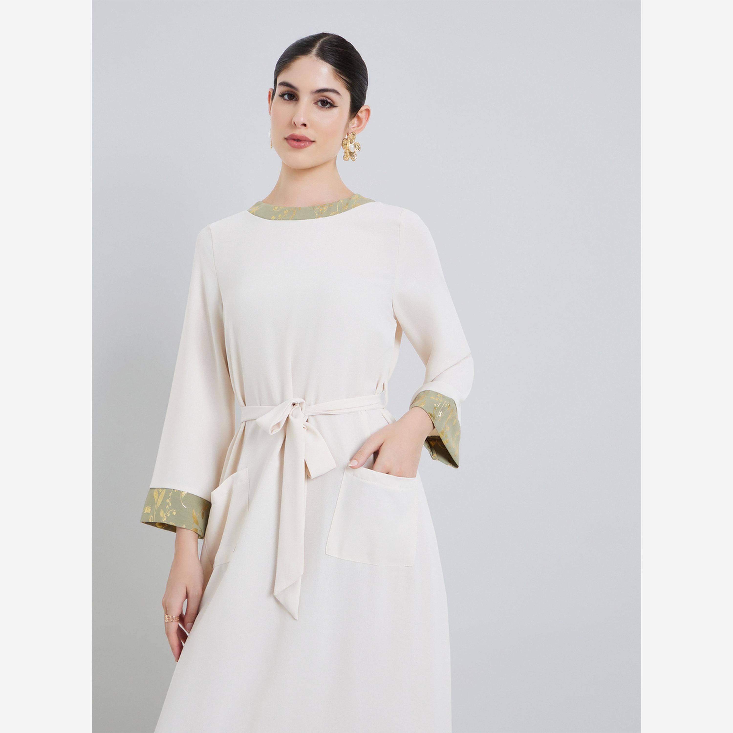 ستايلي - جلابية طبعة فويل على الرقبة والجيب وحافة الكم-women-arabicclothing-jalabiyas-image-4