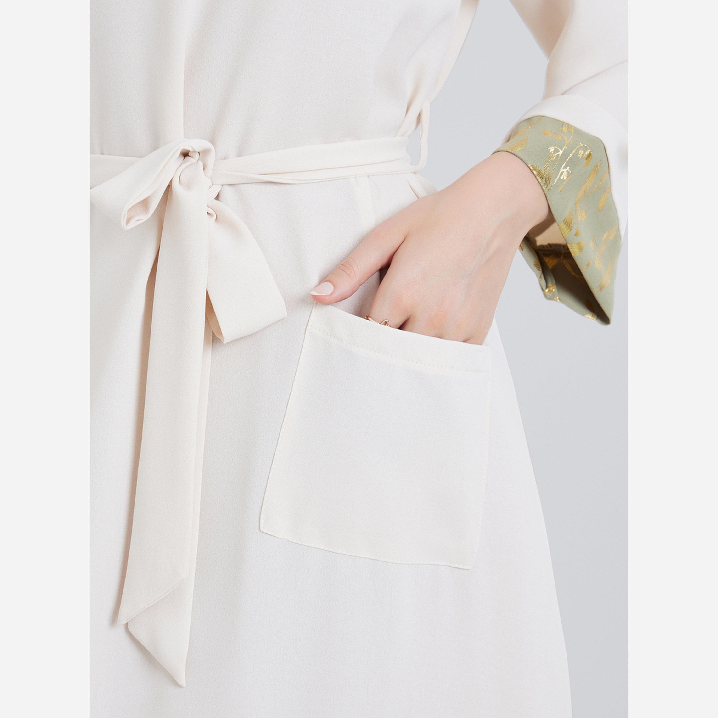 ستايلي - جلابية طبعة فويل على الرقبة والجيب وحافة الكم-women-arabicclothing-jalabiyas-image-5