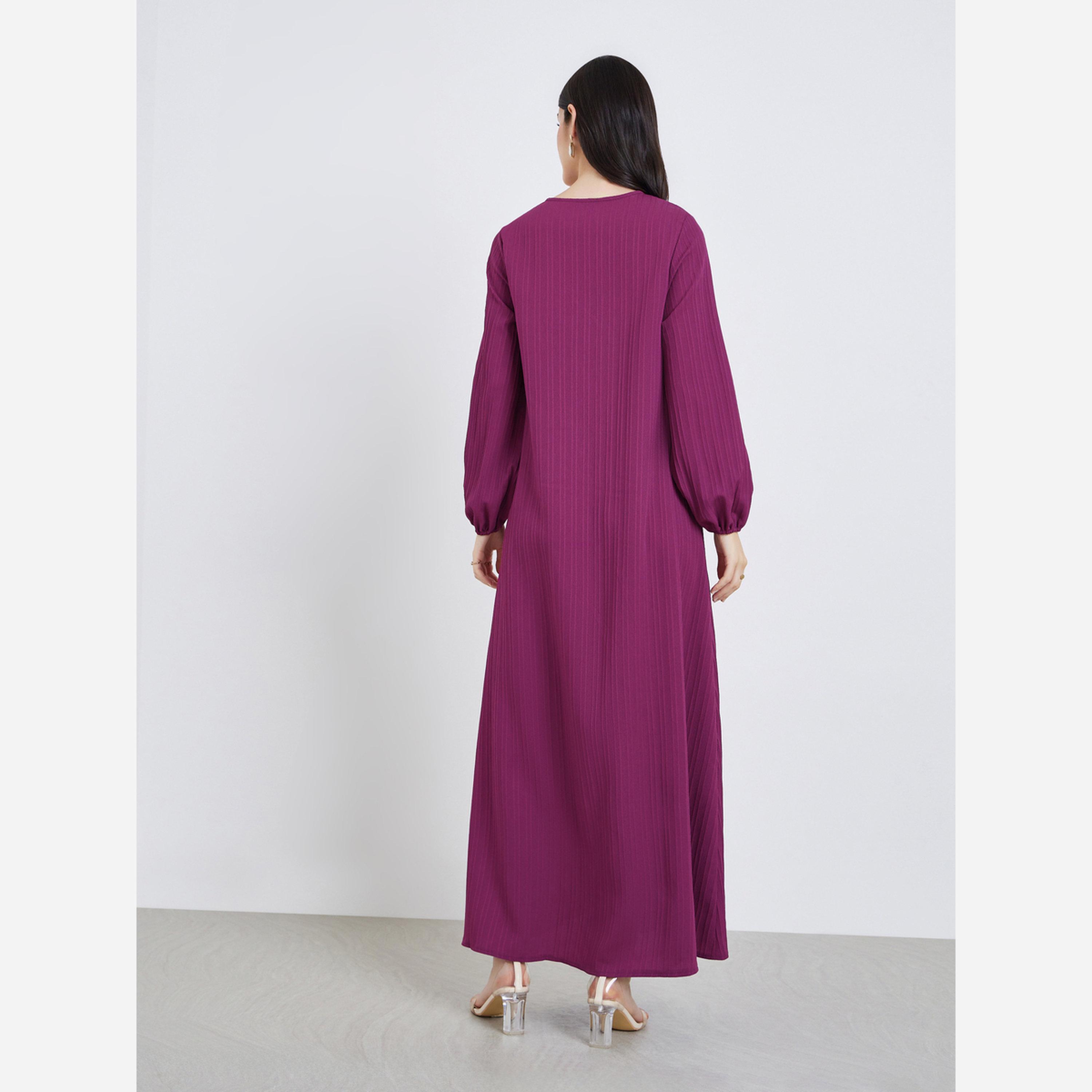 أميرة x ستايلي جلابية طويلة بأزرار وتفاصيل بارزة الملمس-women-arabicclothing-jalabiyas-image-3