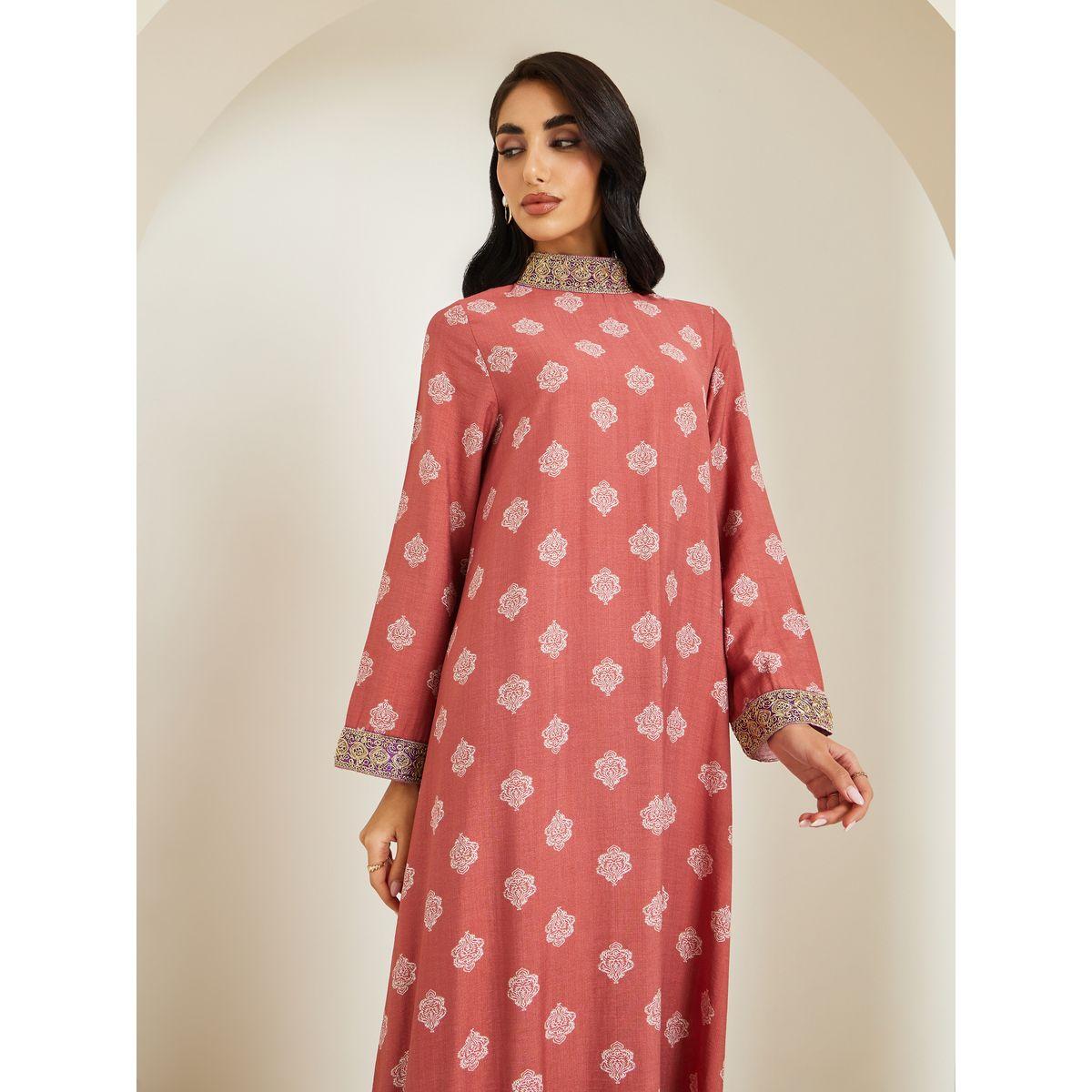 أميرة x ستايلي جلابية مطبوعة بياقة قائمة وتفاصيل دانتيل-women-arabicclothing-jalabiyas-image-2