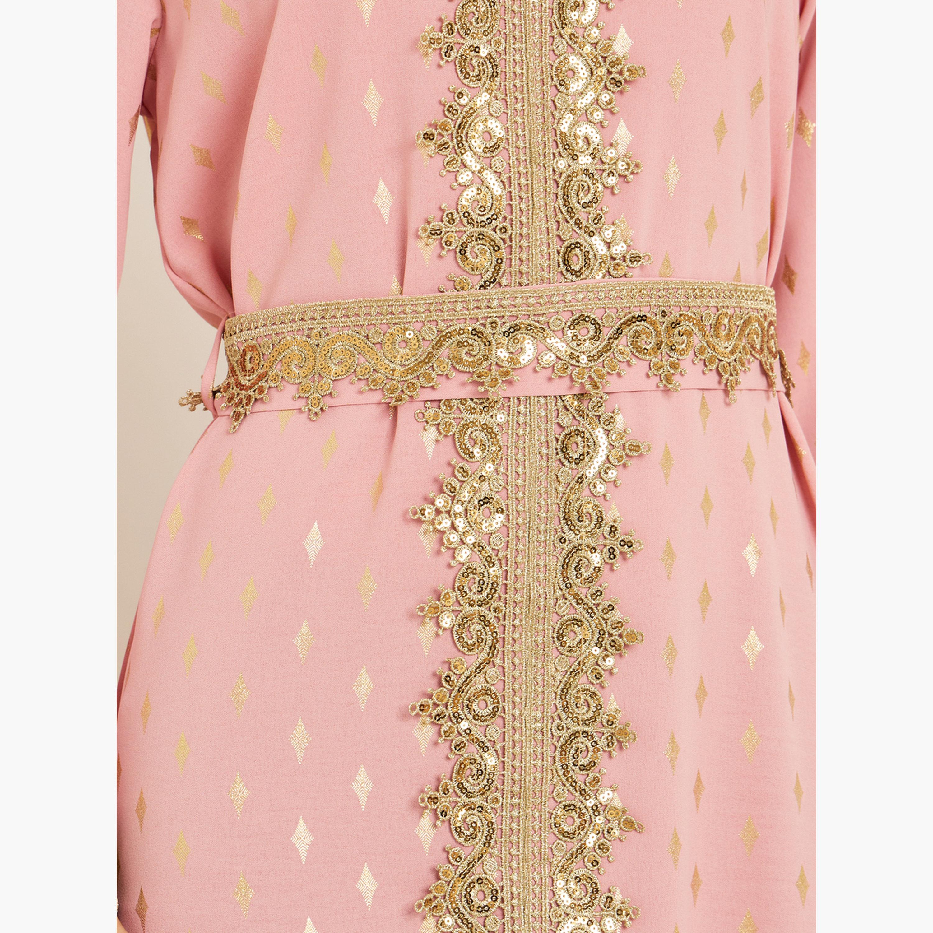 قفطان مطرز بتصميم واسع من الأسفل-women-arabicclothing-kaftan-image-4