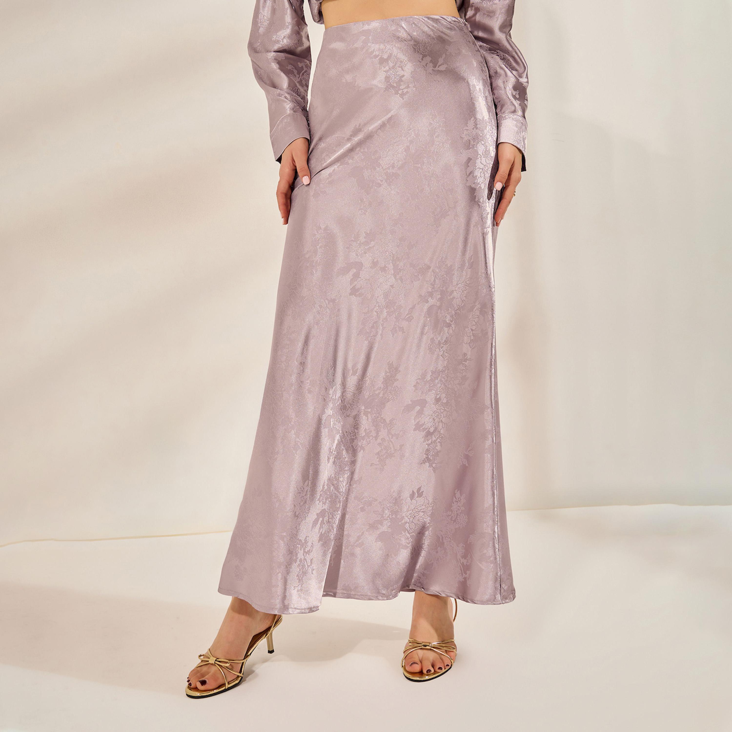 تنورة ساتان بتفاصيل جاكار مع حافة واسعة-women-clothing-bottoms-skirts-image-1