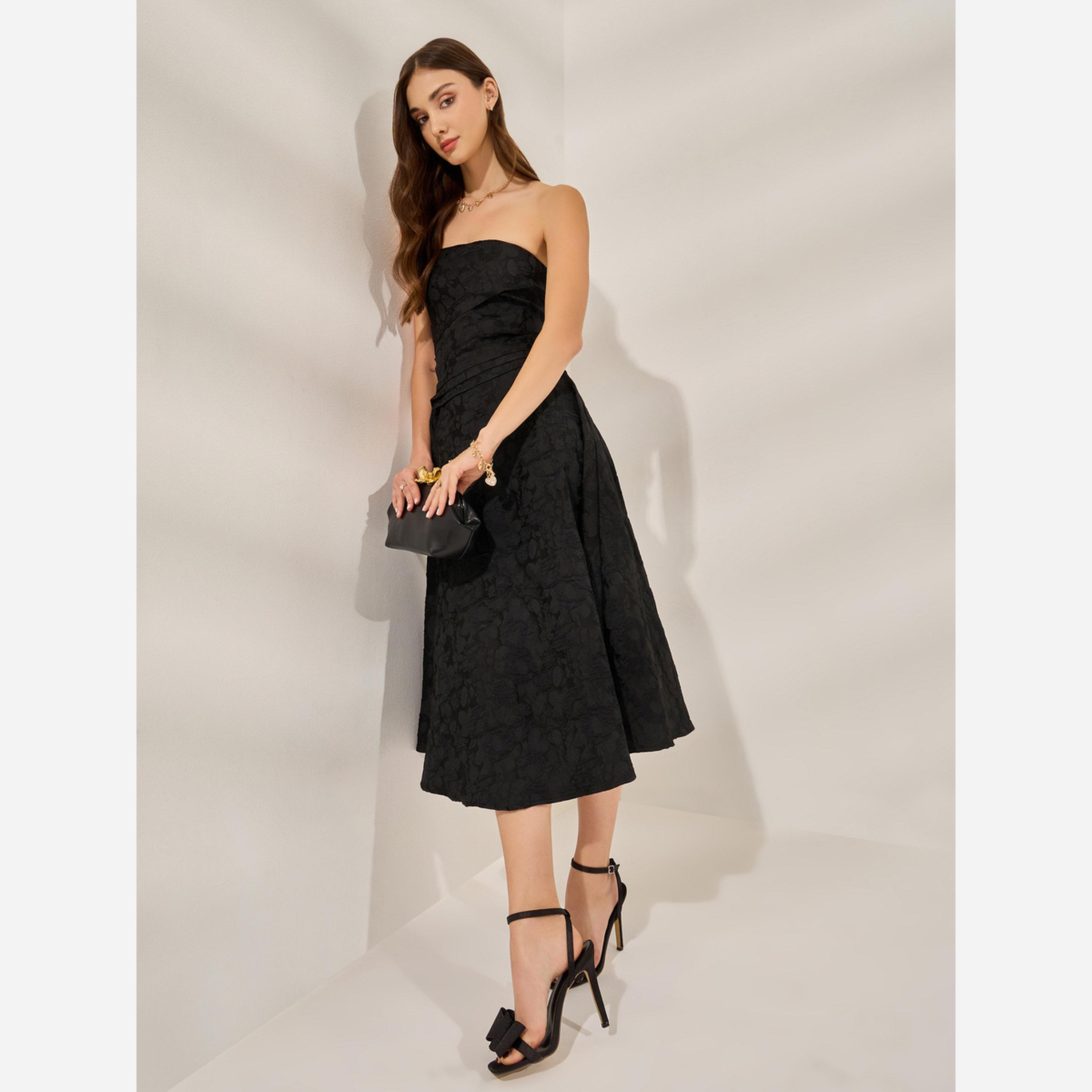 Styli Black Jacquard Pleated Bandeau Neck Midi Dress-women-clothing-dresses-image-2