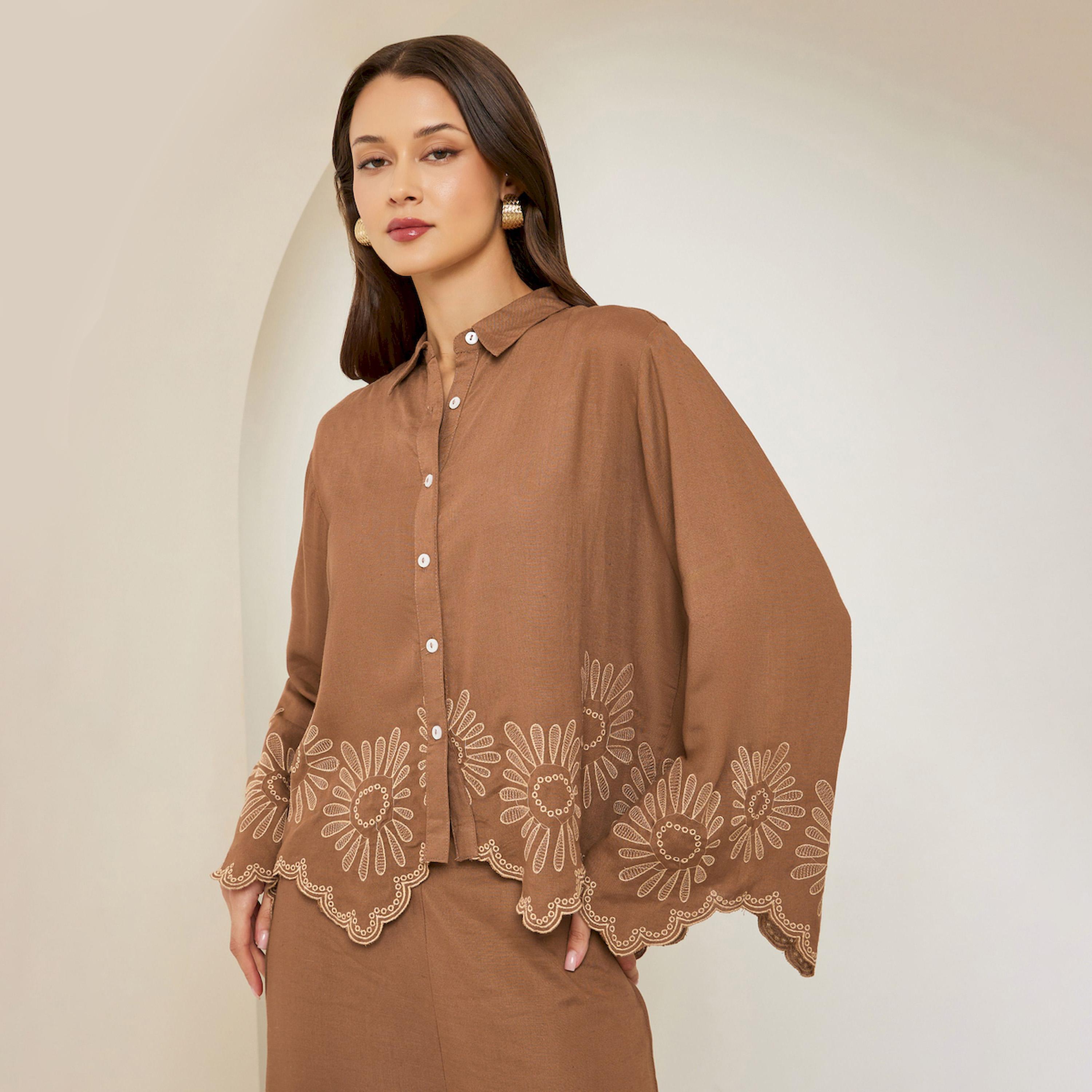 بلوزة قصير وتفاصيل كروشيه-women-clothing-shirtsandblouses-blouses-image-1