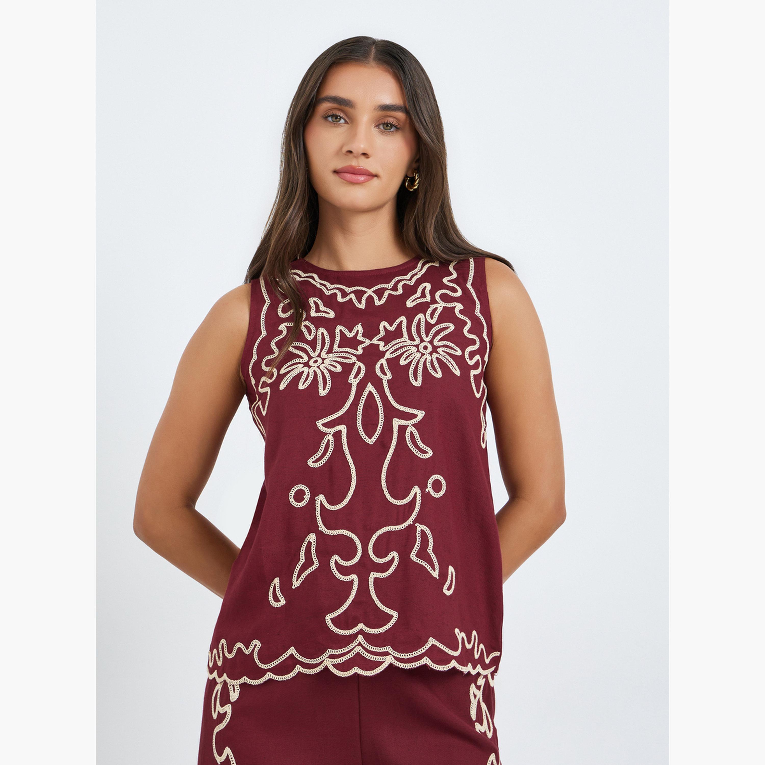 بلوزة نسائية مطرزة بلا أكمام-women-clothing-shirtsandblouses-blouses-image-1