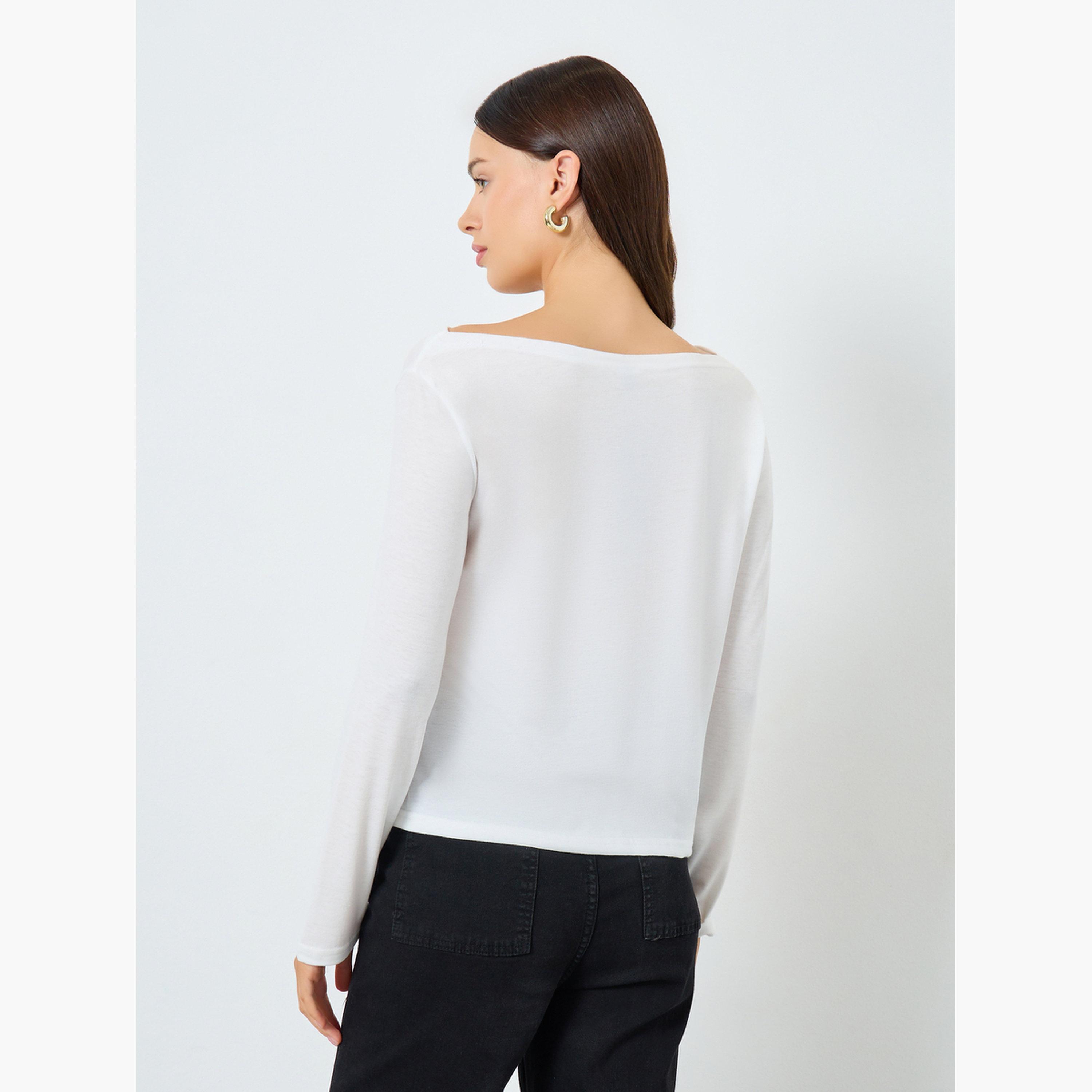 ستايلي - تي شيرت أبيض بأكمام طويلة وشعار مطبوع-women-clothing-tshirts-image-5