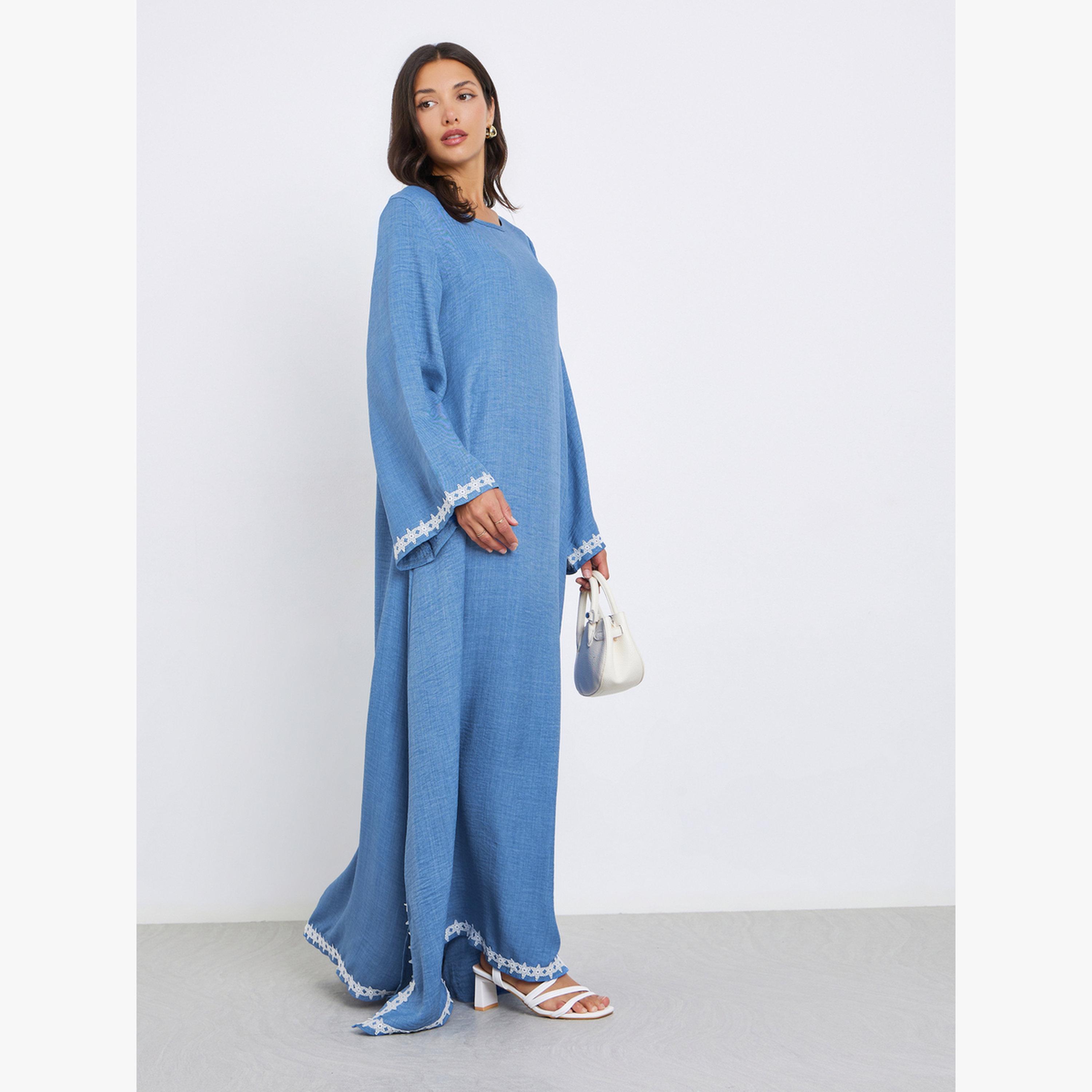 جلابية بحافة مشقوقة وتفاصيل دانتيل-women-arabicclothing-jalabiyas-image-3