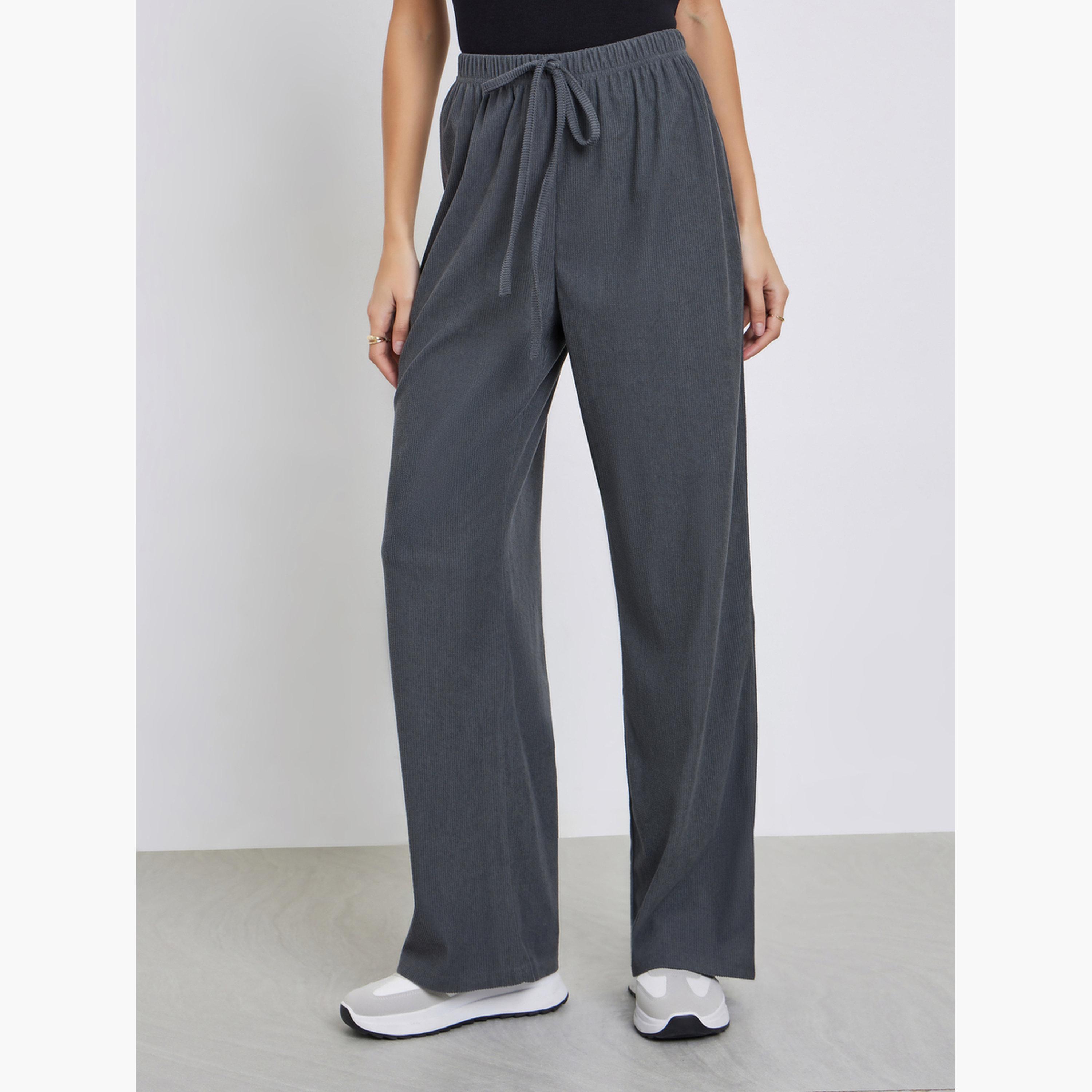 ستايلي - بنطال رمادي واسع الساق من قماش مخملي-women-clothing-bottoms-trousers-image-1