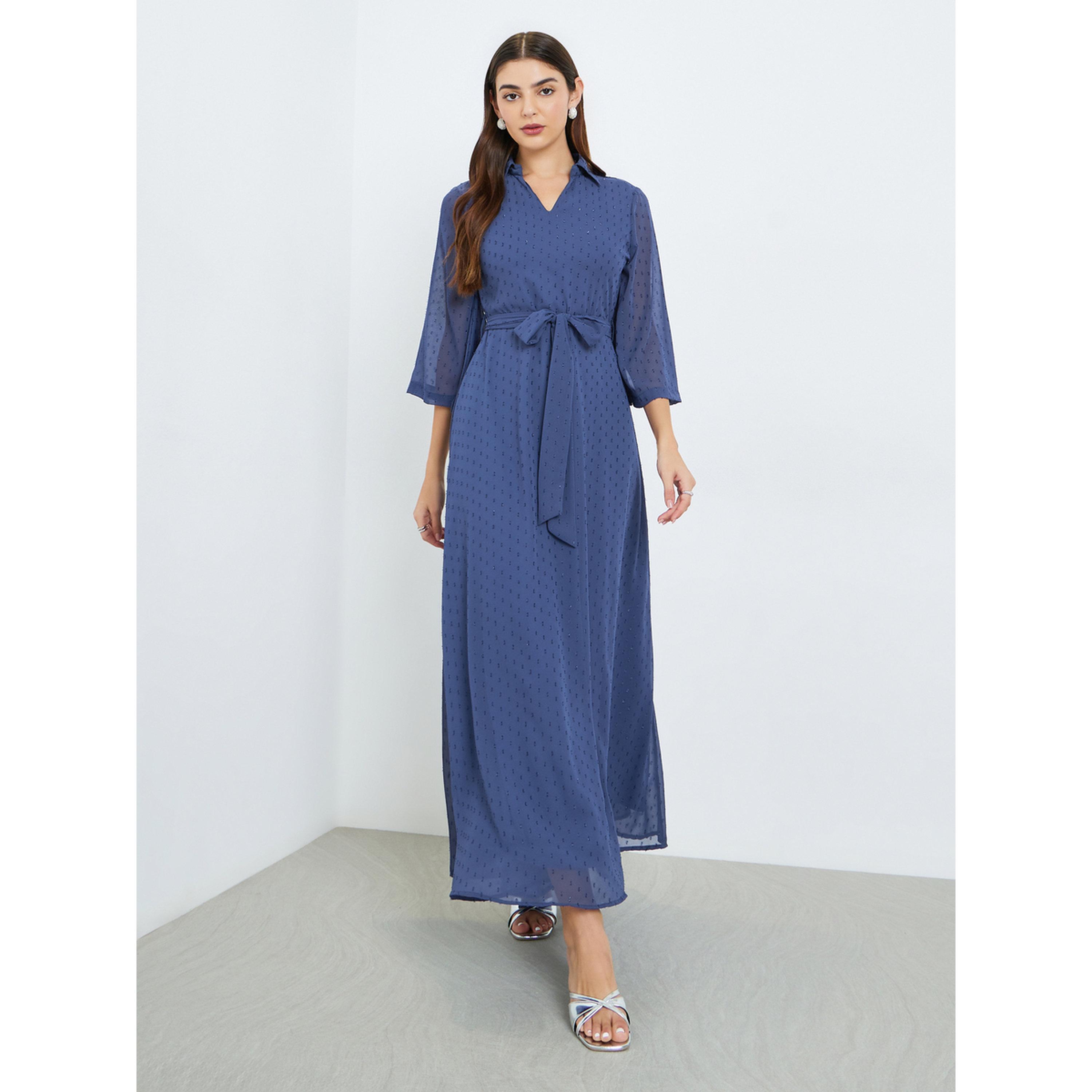 فستان طويل بياقة وتفاصيل بارزة الملمس-women-clothing-dresses-image-1