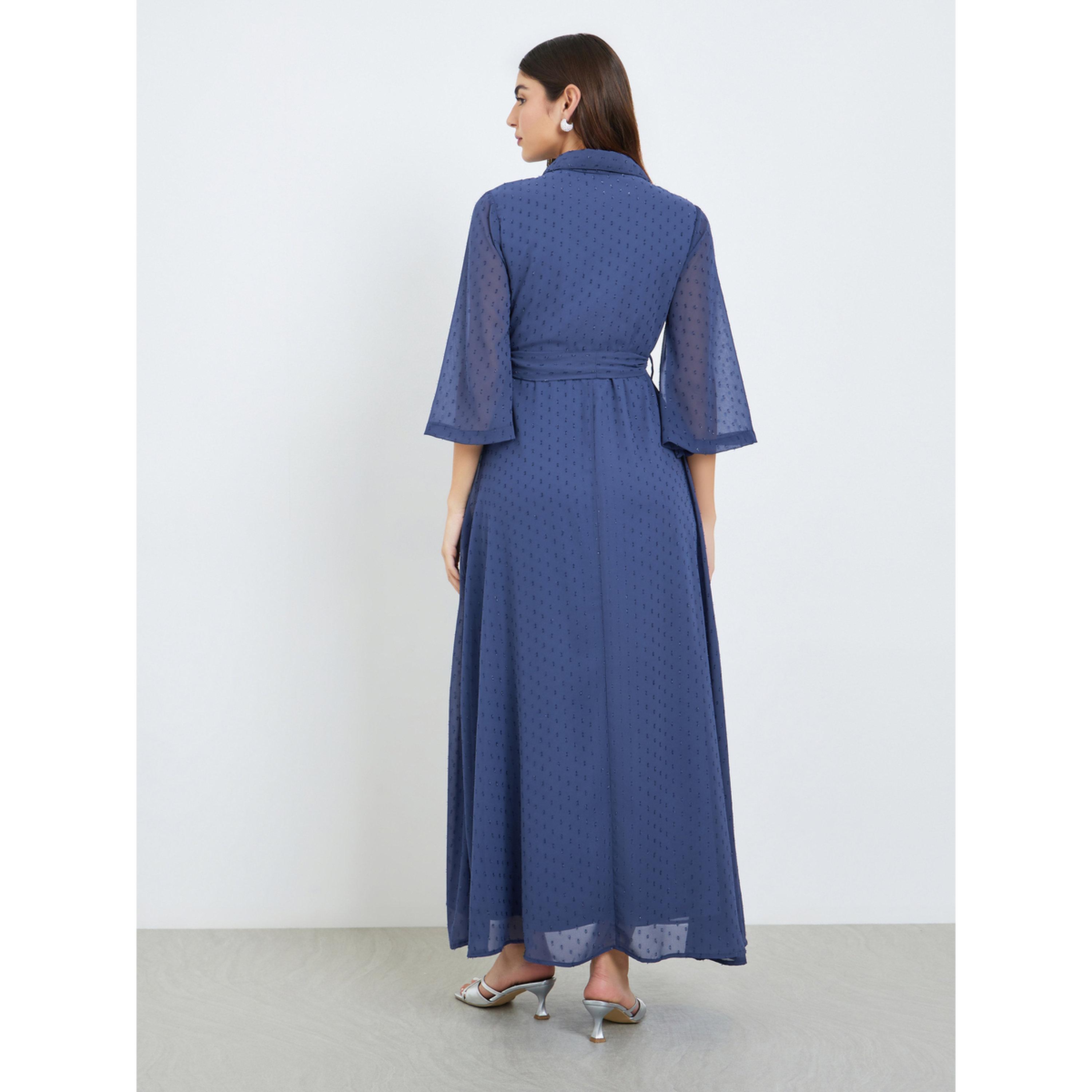 فستان طويل بياقة وتفاصيل بارزة الملمس-women-clothing-dresses-image-4