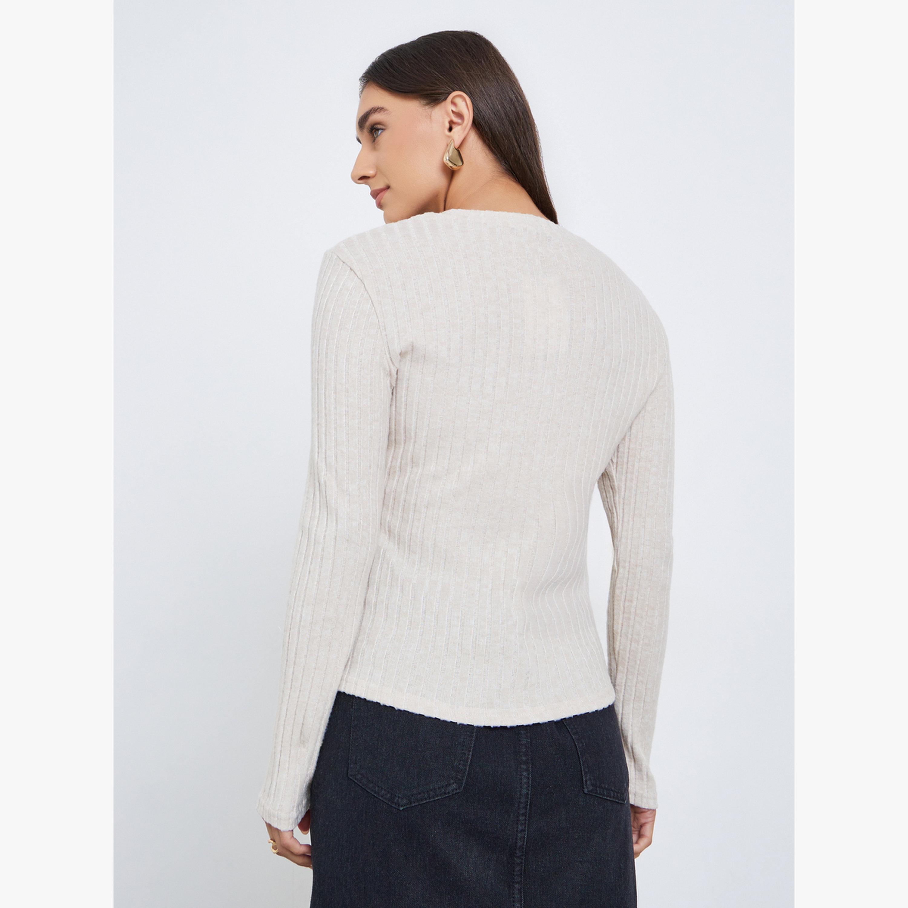 بلوزة محبوكة بتفاصيل مضلعة مع أكمام طويلة-women-clothing-shirtsandblouses-blouses-image-4