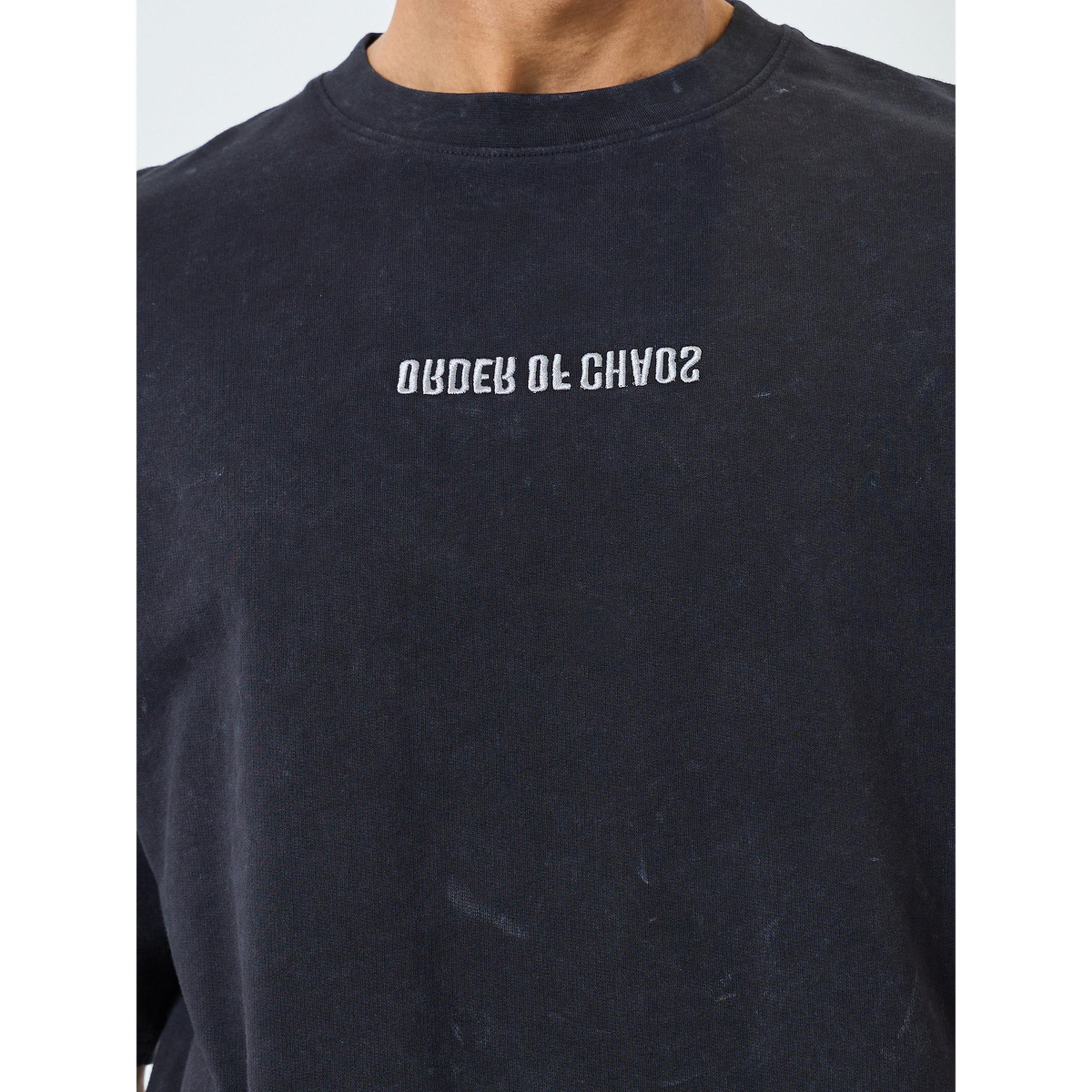 تيشيرت تيري واسع بتفاصيل مشطوفة-men-clothing-tshirtsandpolos-tshirts-image-4