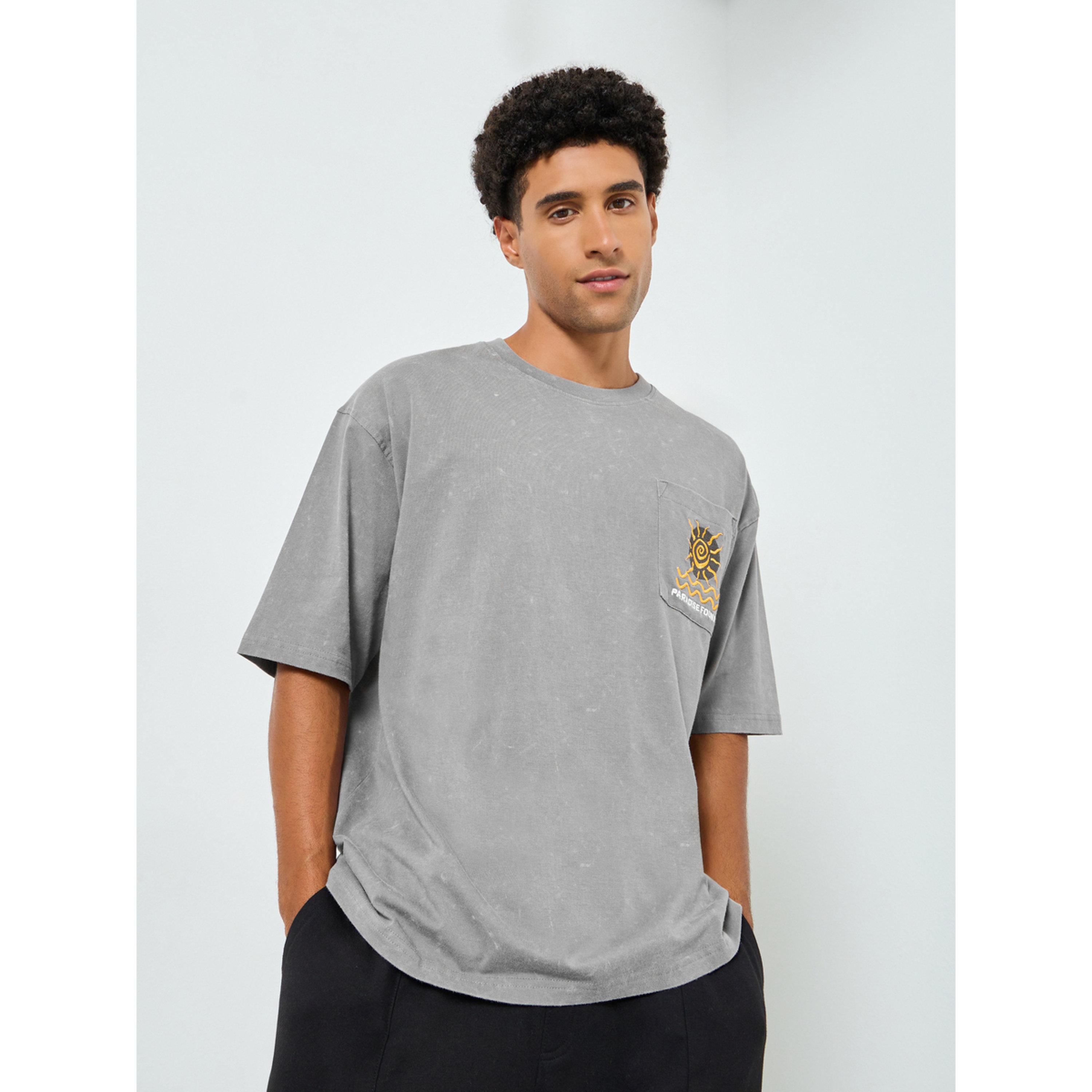تيشيرت جيرسي ثقيل بغسيل حمضي وقصة واسعة للرجال-men-clothing-tshirtsandpolos-tshirts-image-1