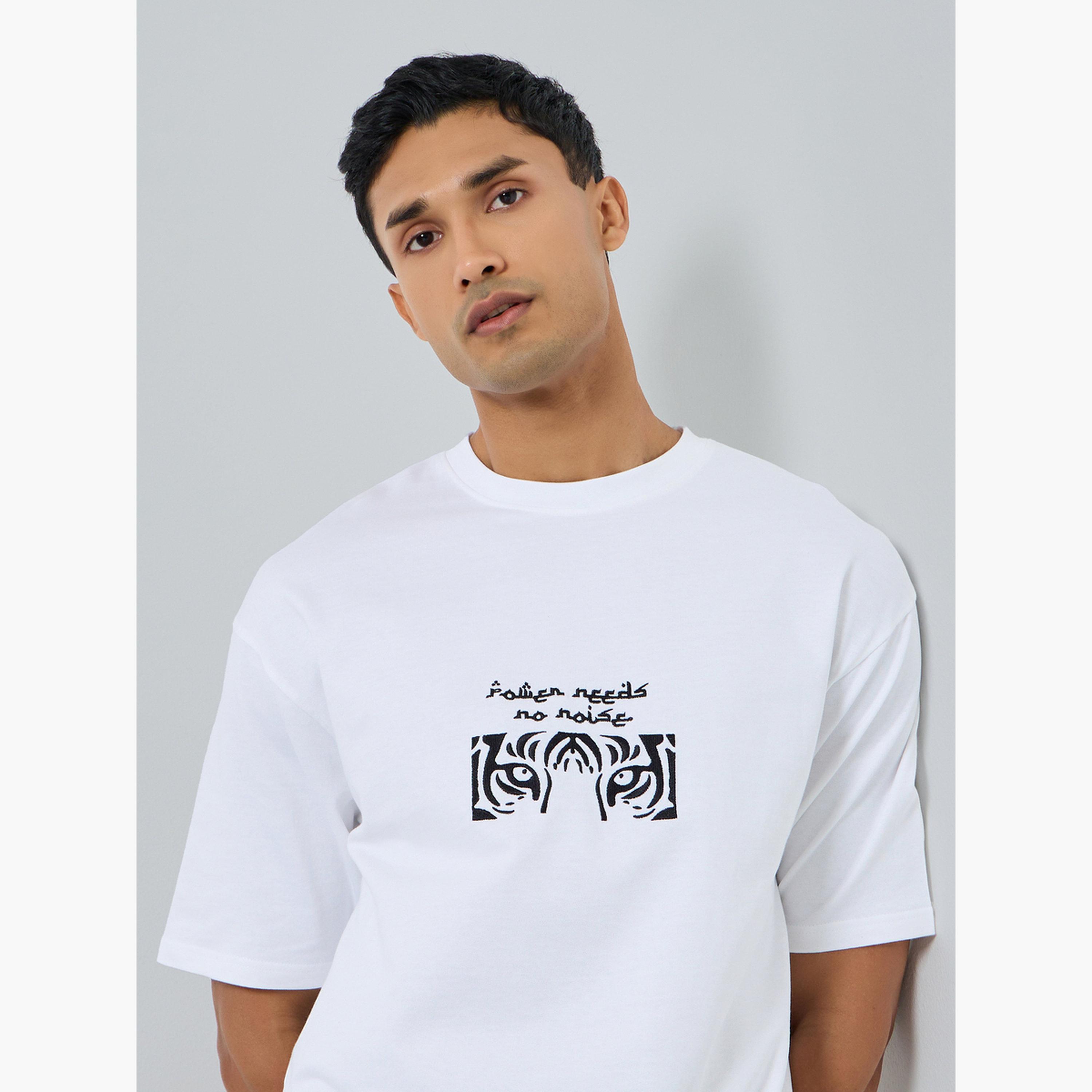 تيشيرت واسع بتطريز نمر-men-clothing-tshirtsandpolos-tshirts-image-3