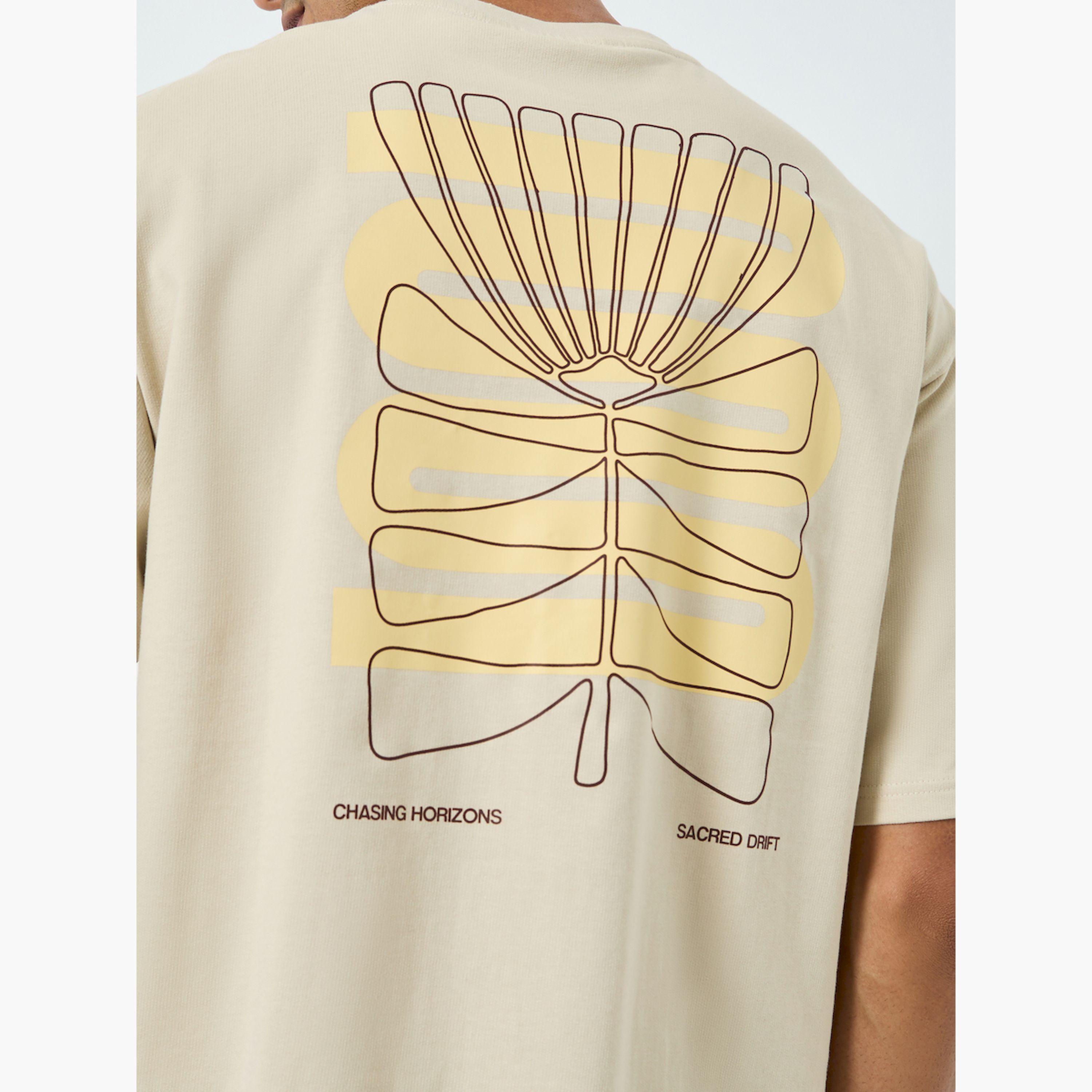 تيشيرت واسع بطبعة جرافيك-men-clothing-tshirtsandpolos-tshirts-image-5