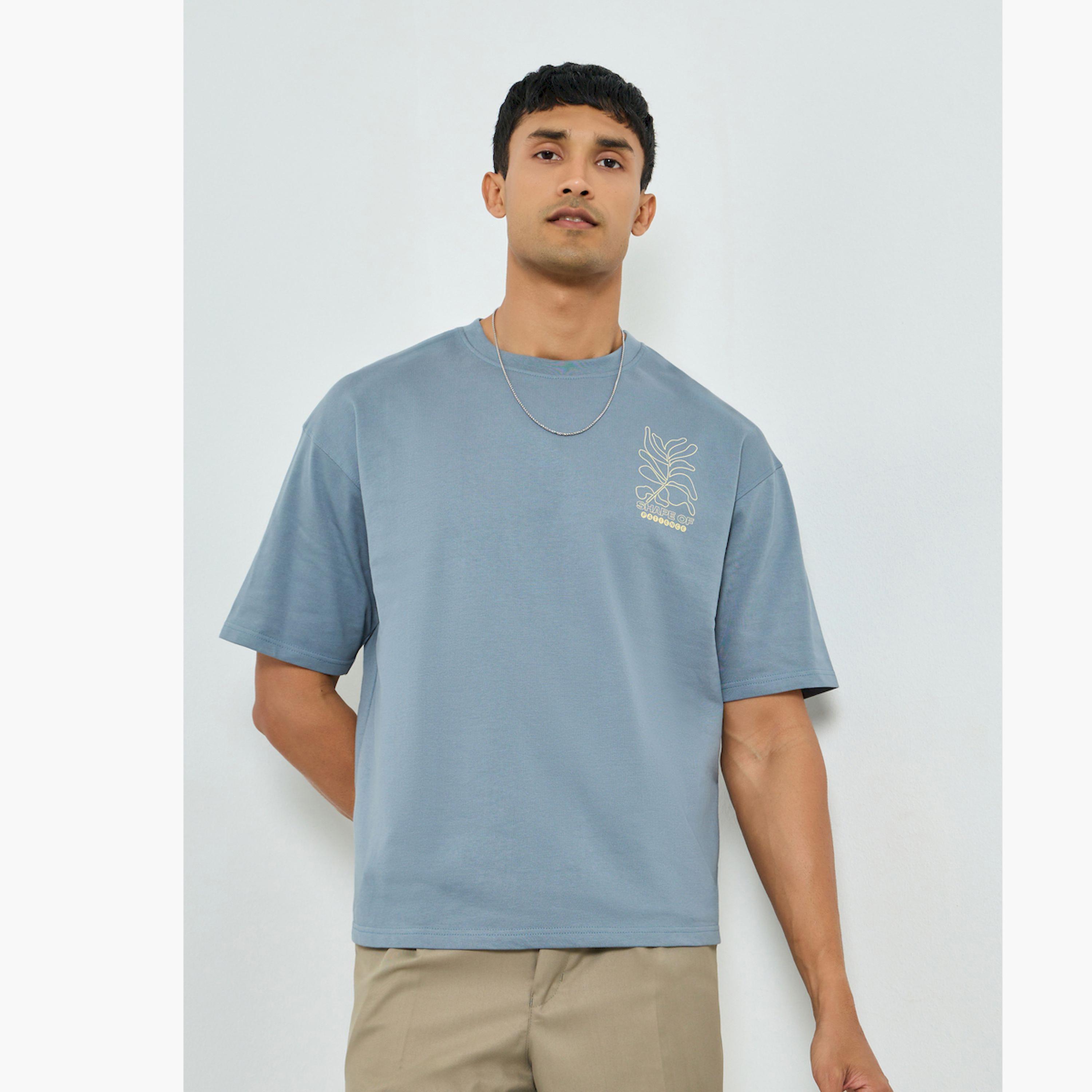 تيشيرت واسع بطبعة جرافيك-men-clothing-tshirtsandpolos-tshirts-image-1