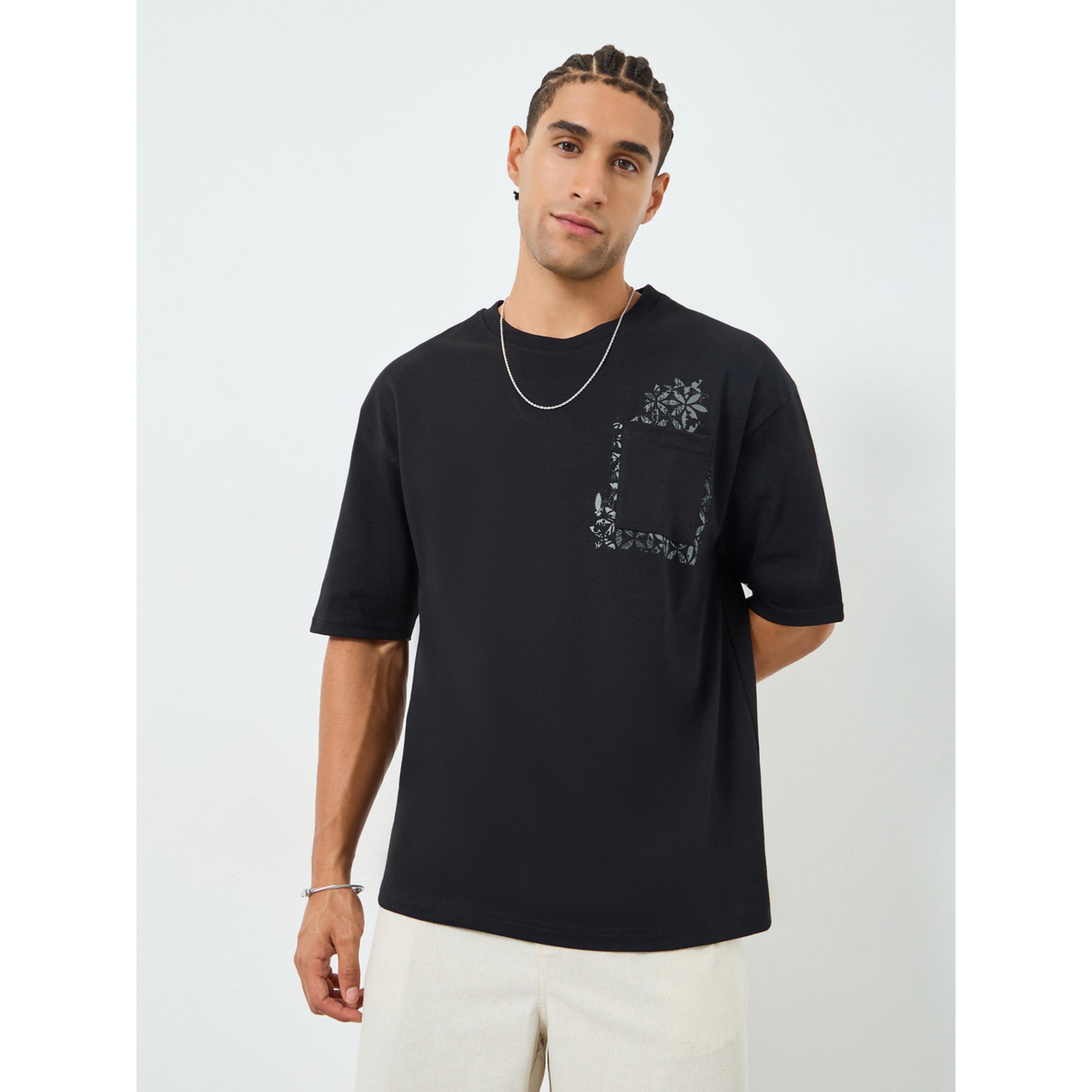 تيشيرت انترلوك واسع بطبعة على الجيب-men-clothing-tshirtsandpolos-tshirts-image-1