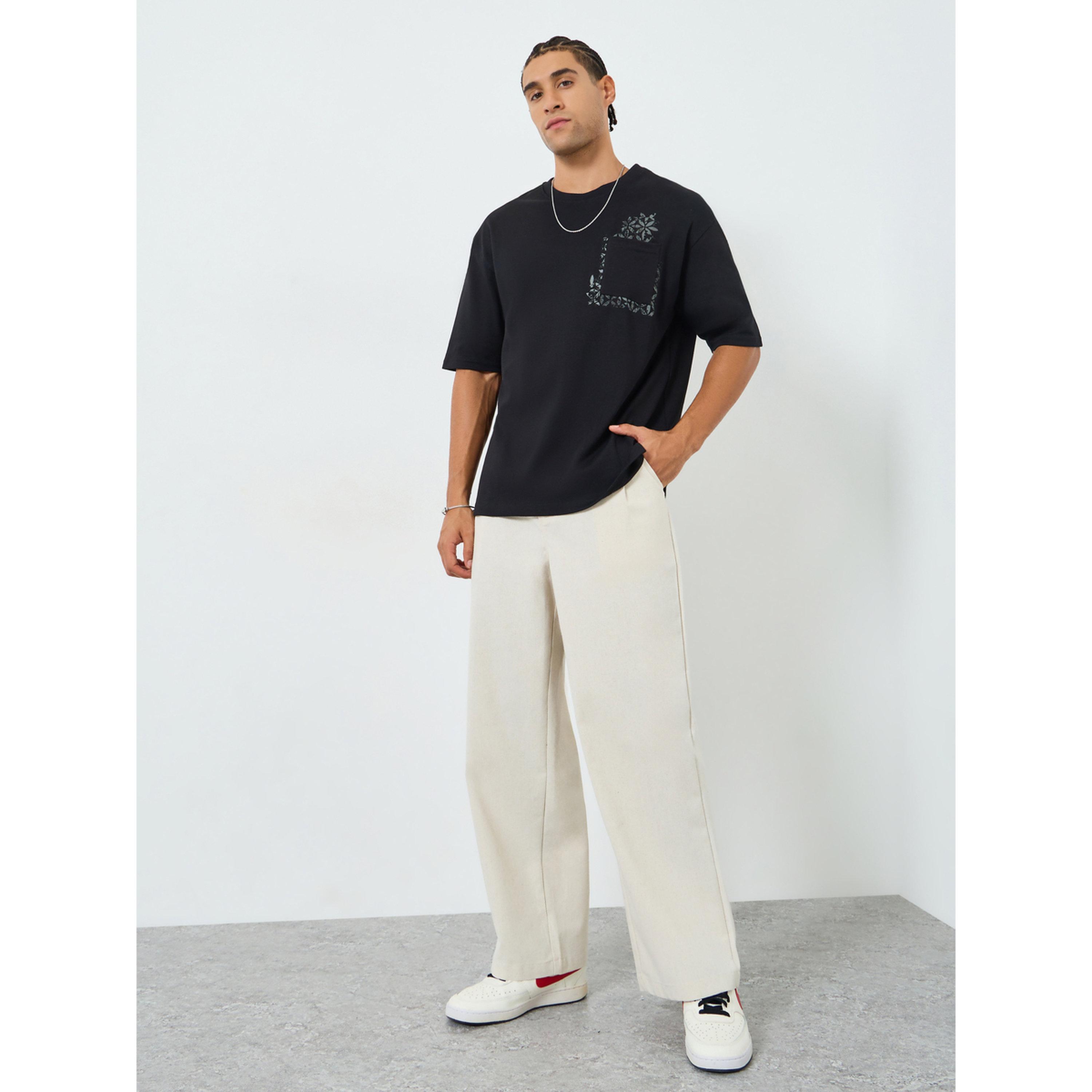 Styli Men Oversized Pocket Print Interlock T-Shirt-men-clothing-tshirtsandpolos-tshirts-image-2