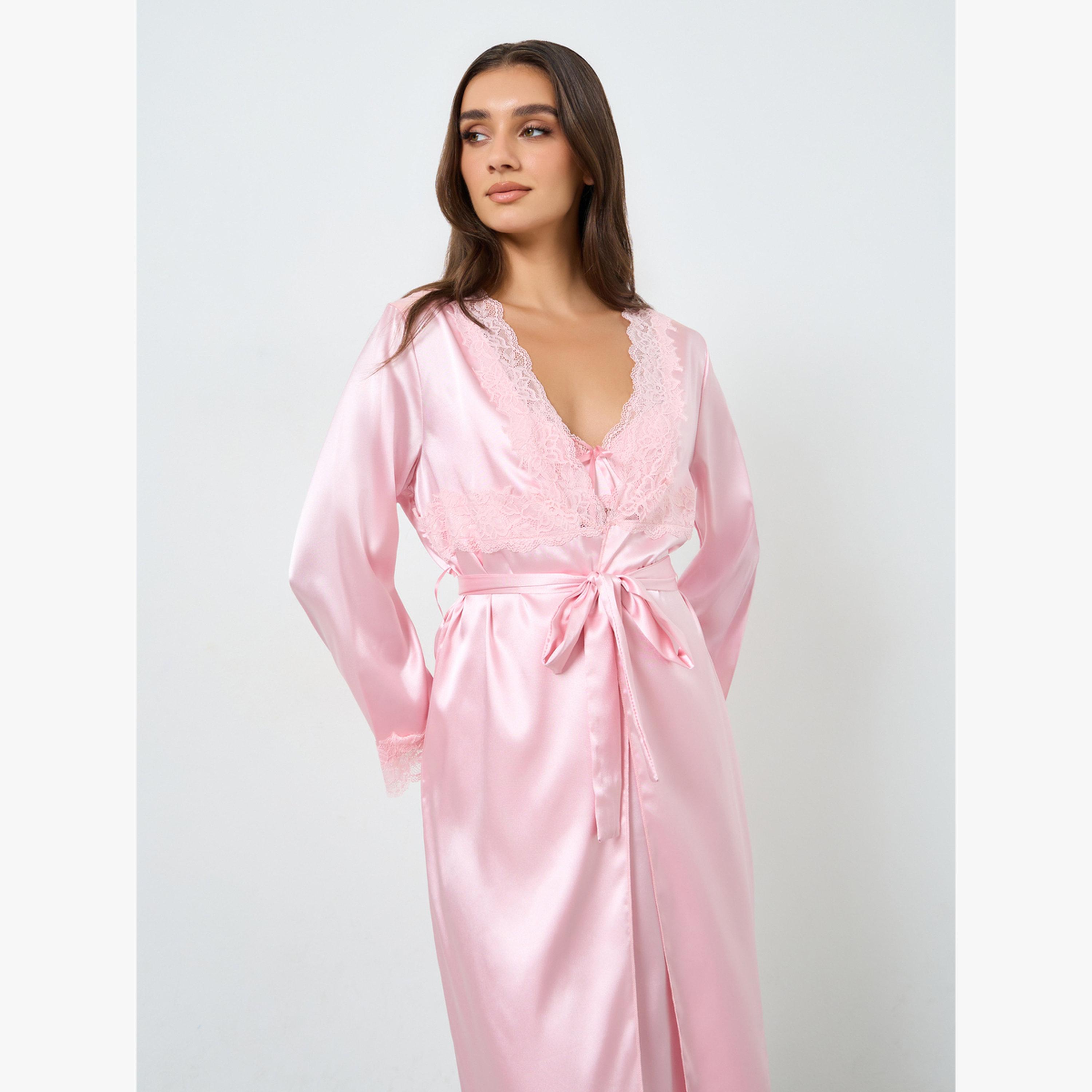 طقم قميص نوم ساتان سادة مشقوق الحافة وحافة دانتيل مع روب-women-clothing-nightwear-robes-image-3
