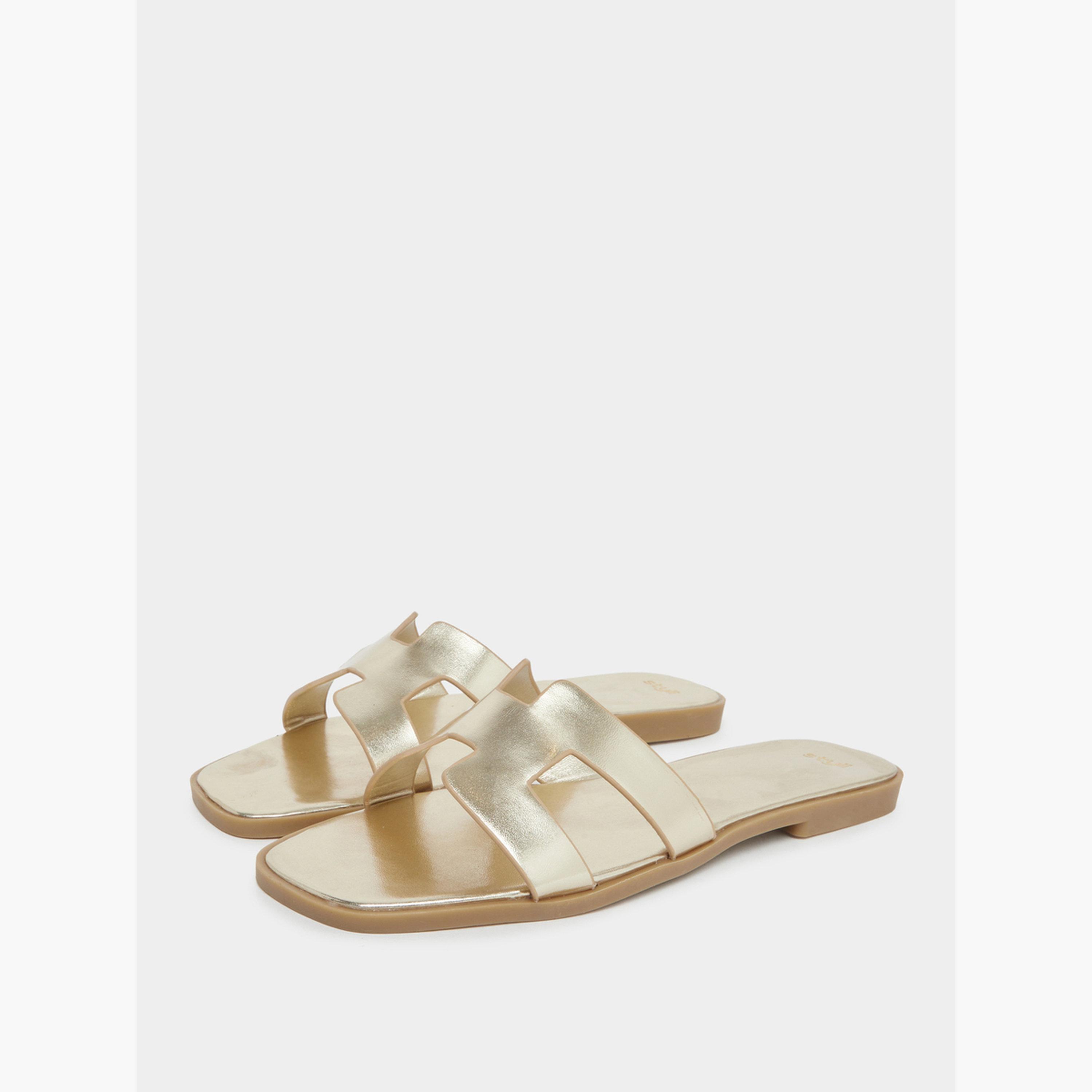 شبشب مسطح بلون ذهبي-women-shoes-flipflopsandslides-image-1
