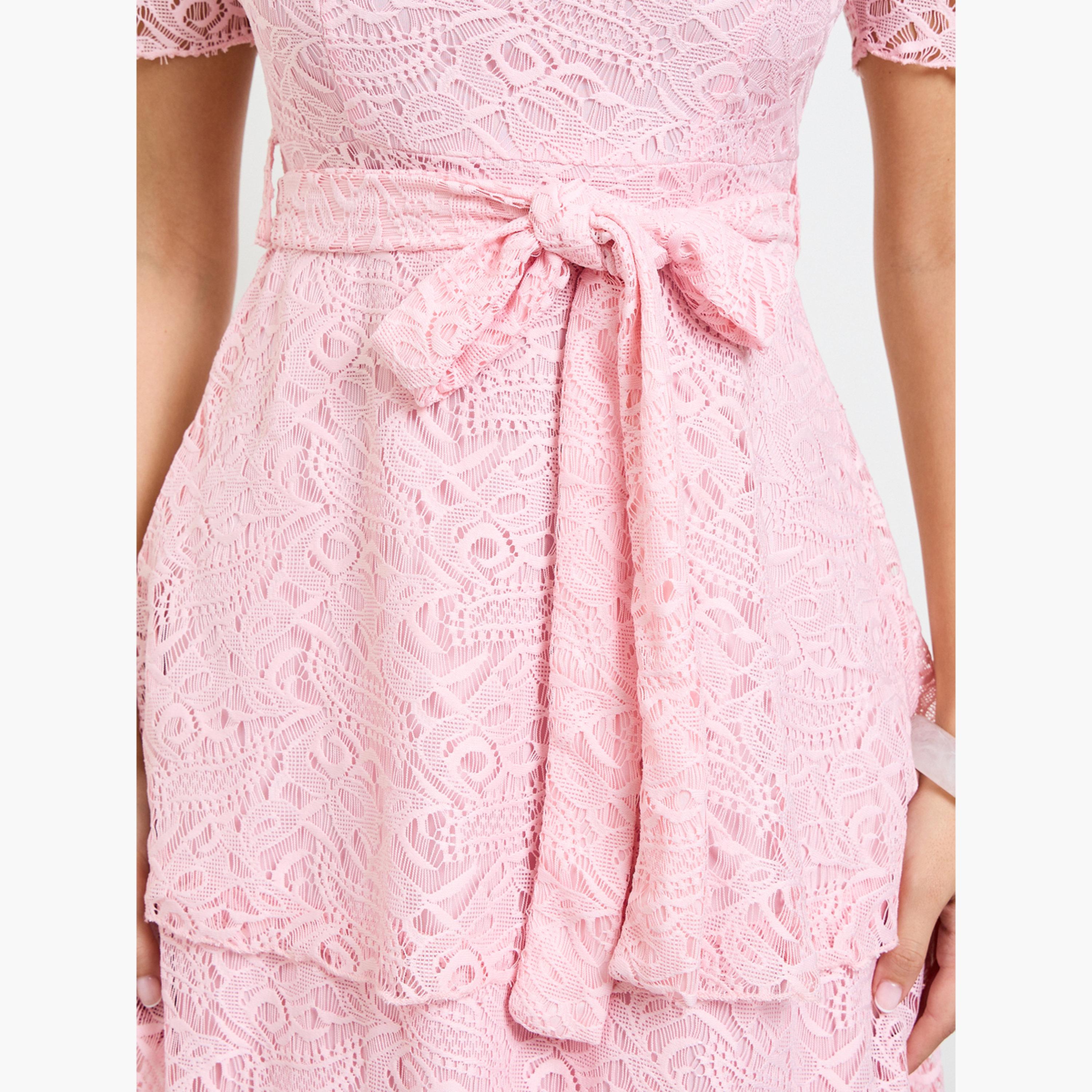 فستان طويل بطبقات دانتيل مع حزام ربط-women-clothing-dresses-image-5