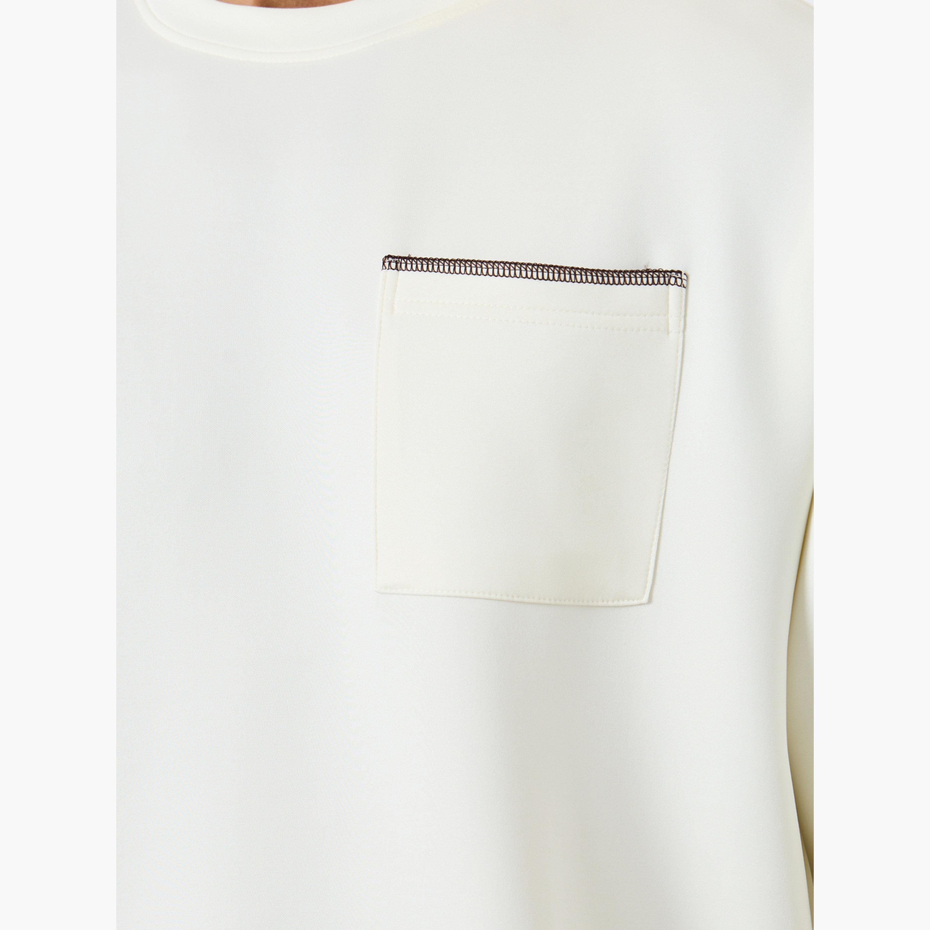 تيشيرت بقصة مربعة وخياطة متباينة-men-clothing-tshirtsandpolos-tshirts-image-3