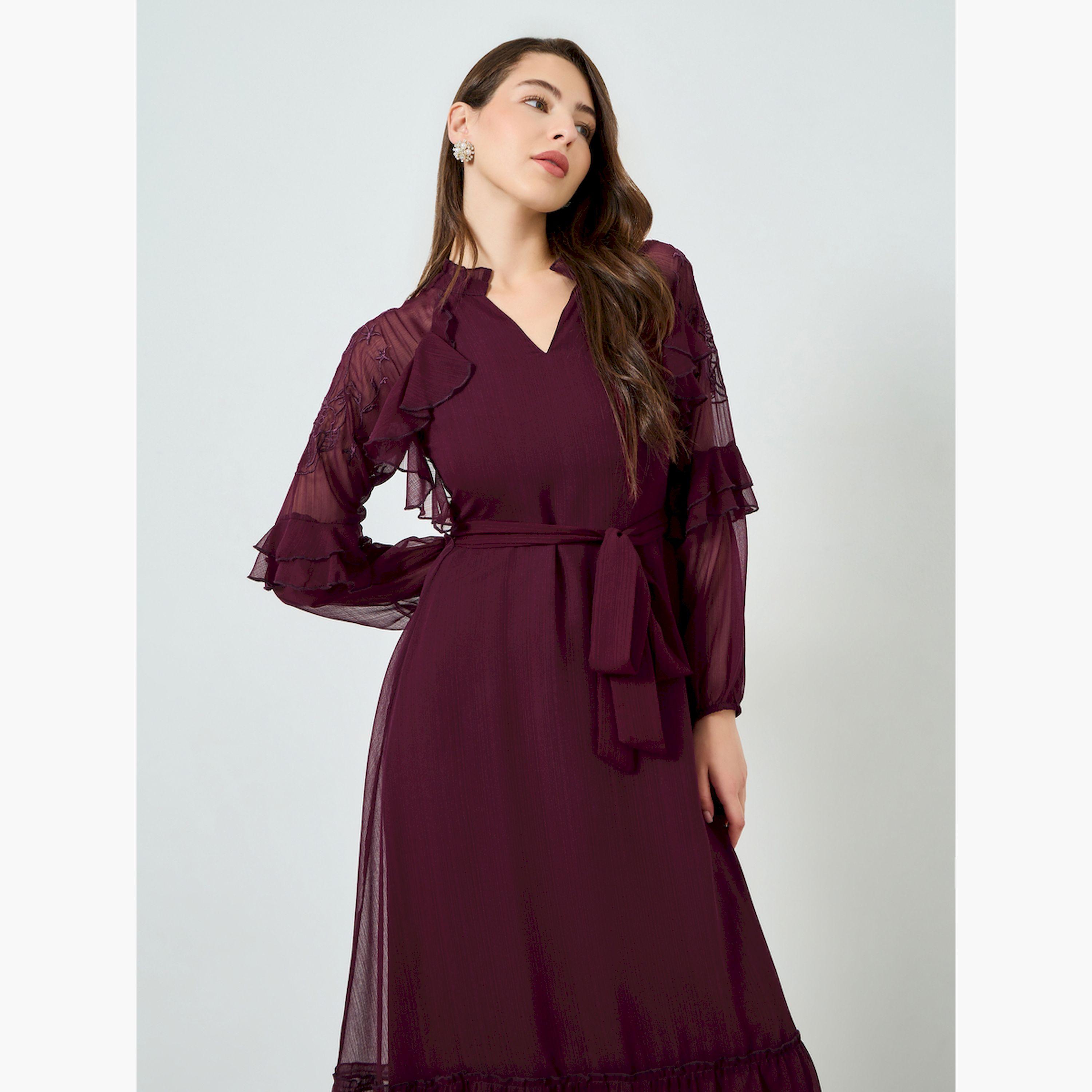 فستان طويل بتفاصيل كشكش وتفاصيل مُطرّزة-women-clothing-dresses-image-2
