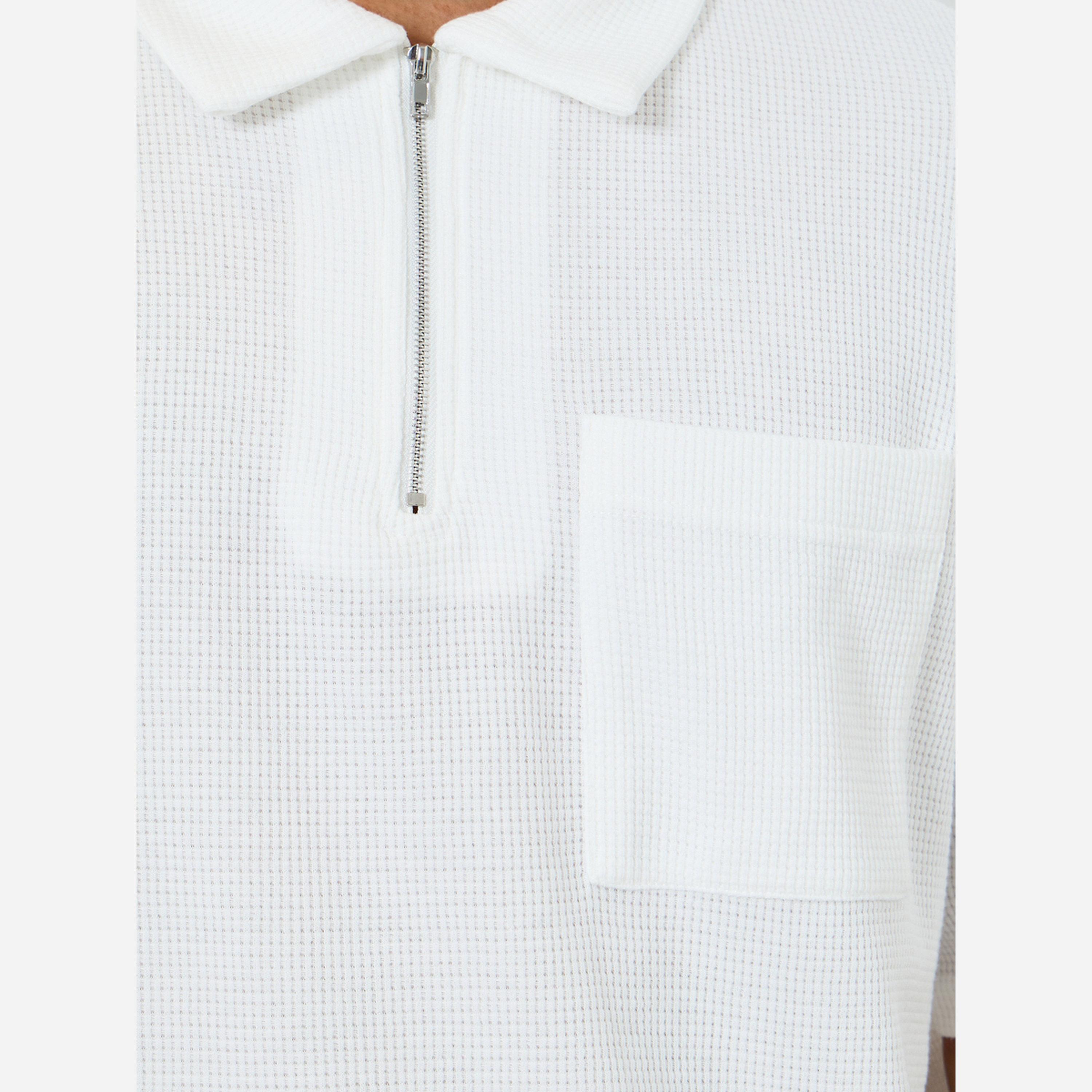 ستايلي - قميص بولو رجالي مقاس واسع بسحاب ونسيج بارز-men-clothing-tshirtsandpolos-polos-image-3