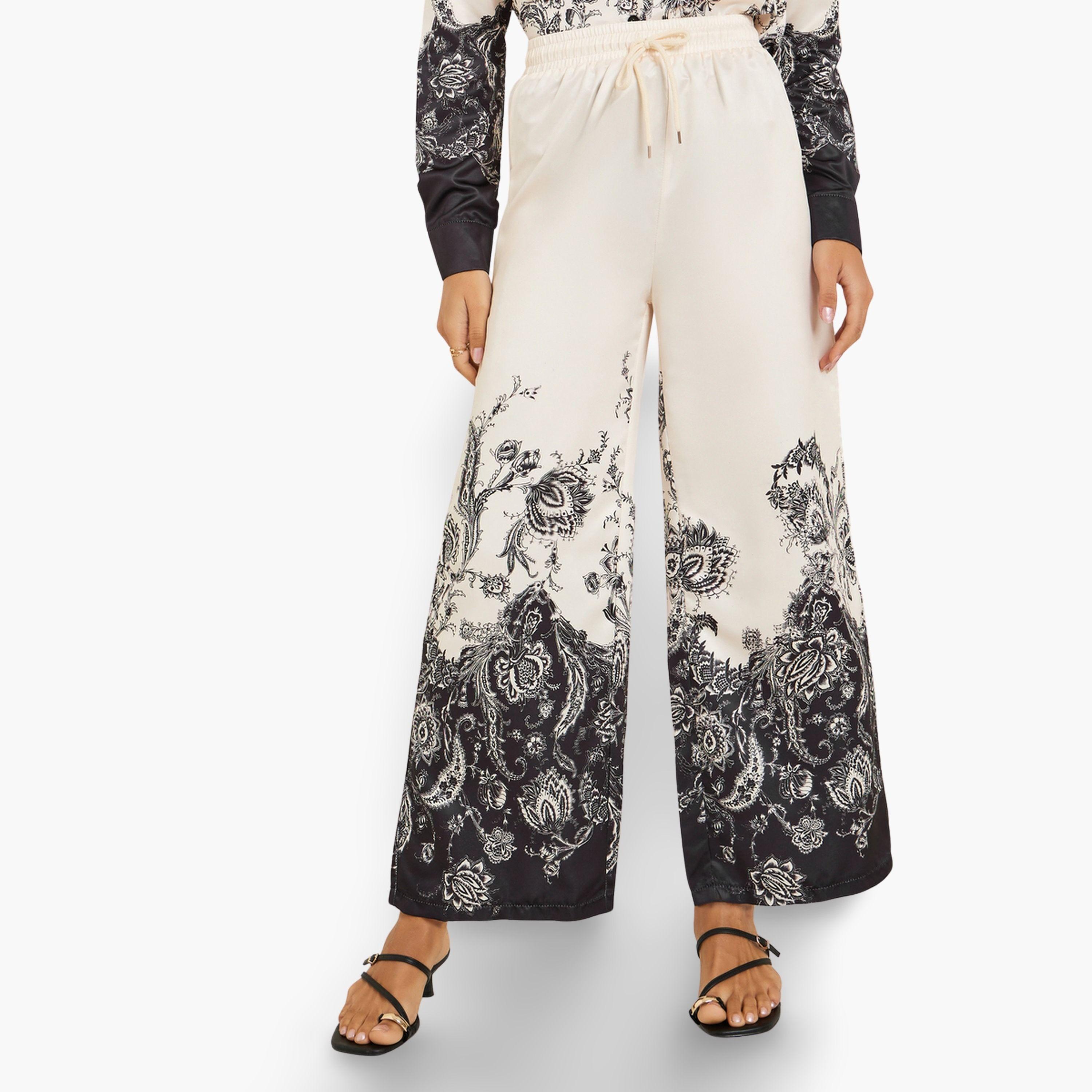 Styli Women Beige Wide Leg Paisley Print Trousers-women-clothing-bottoms-trousers-image-1
