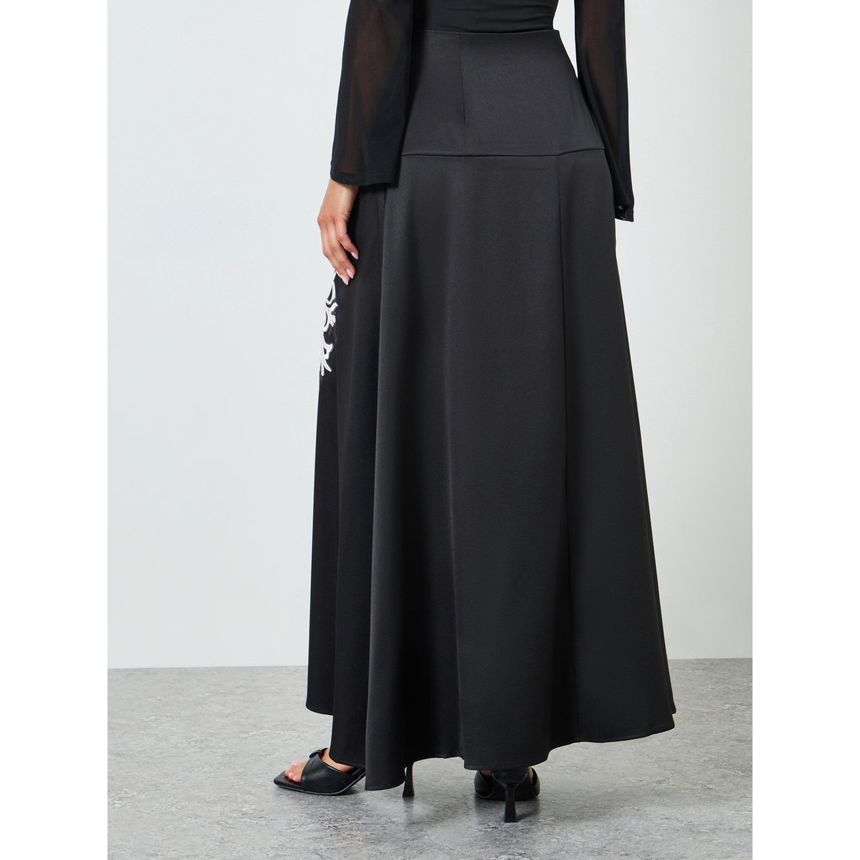 تنورة مطرزة بحافة واسعة طويلة-women-clothing-bottoms-skirts-image-5