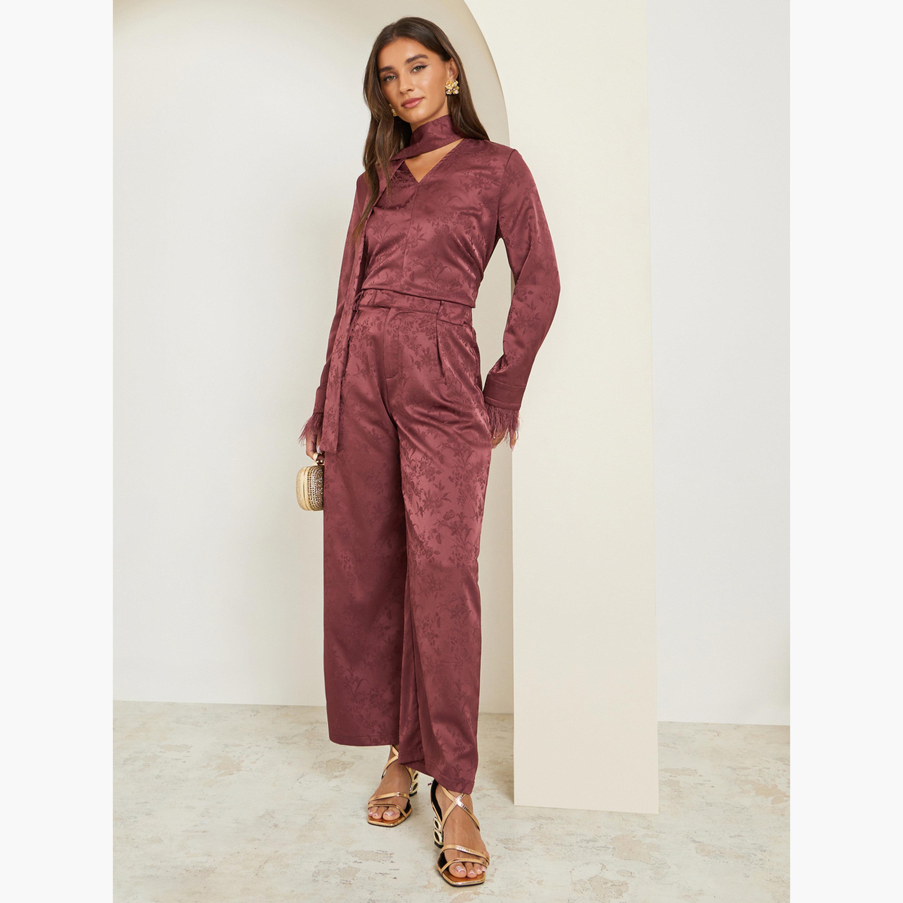 بلوزة جاكار بنقشة زهور وتفاصيل وشاح-women-clothing-shirtsandblouses-blouses-image-2